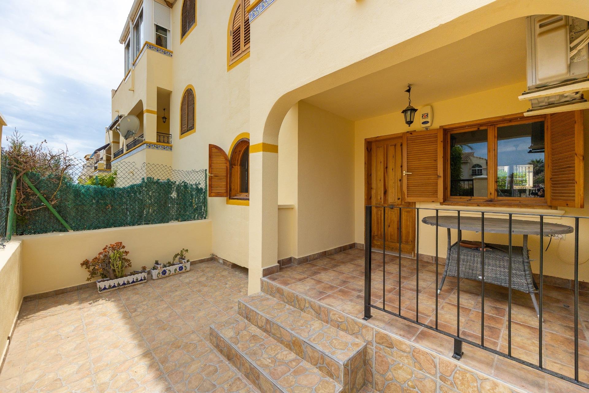 Resale - Bungalow Planta Baja - Torrevieja - Torre la mata