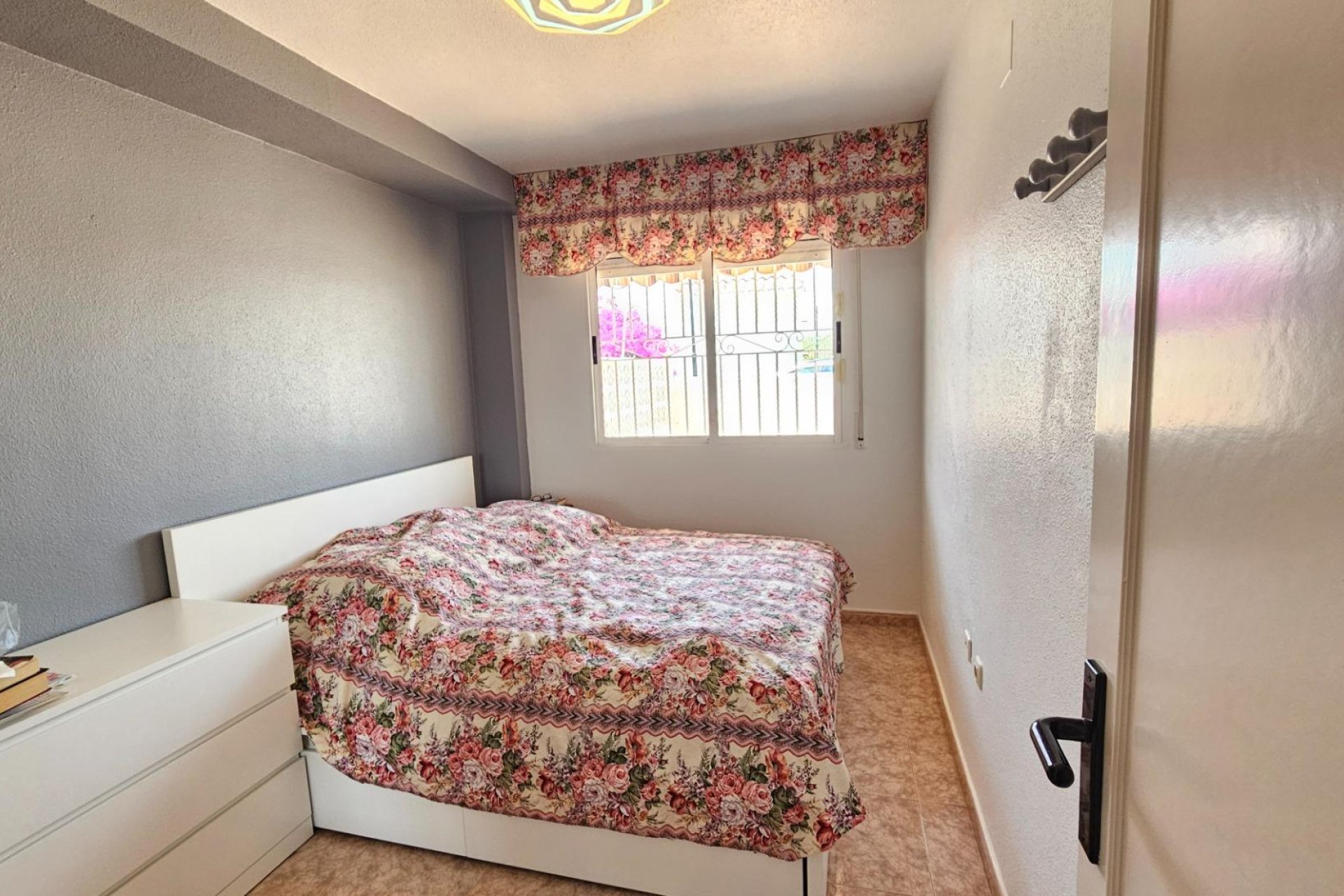 Resale - Bungalow Planta Baja - Torrevieja - Torreblanca