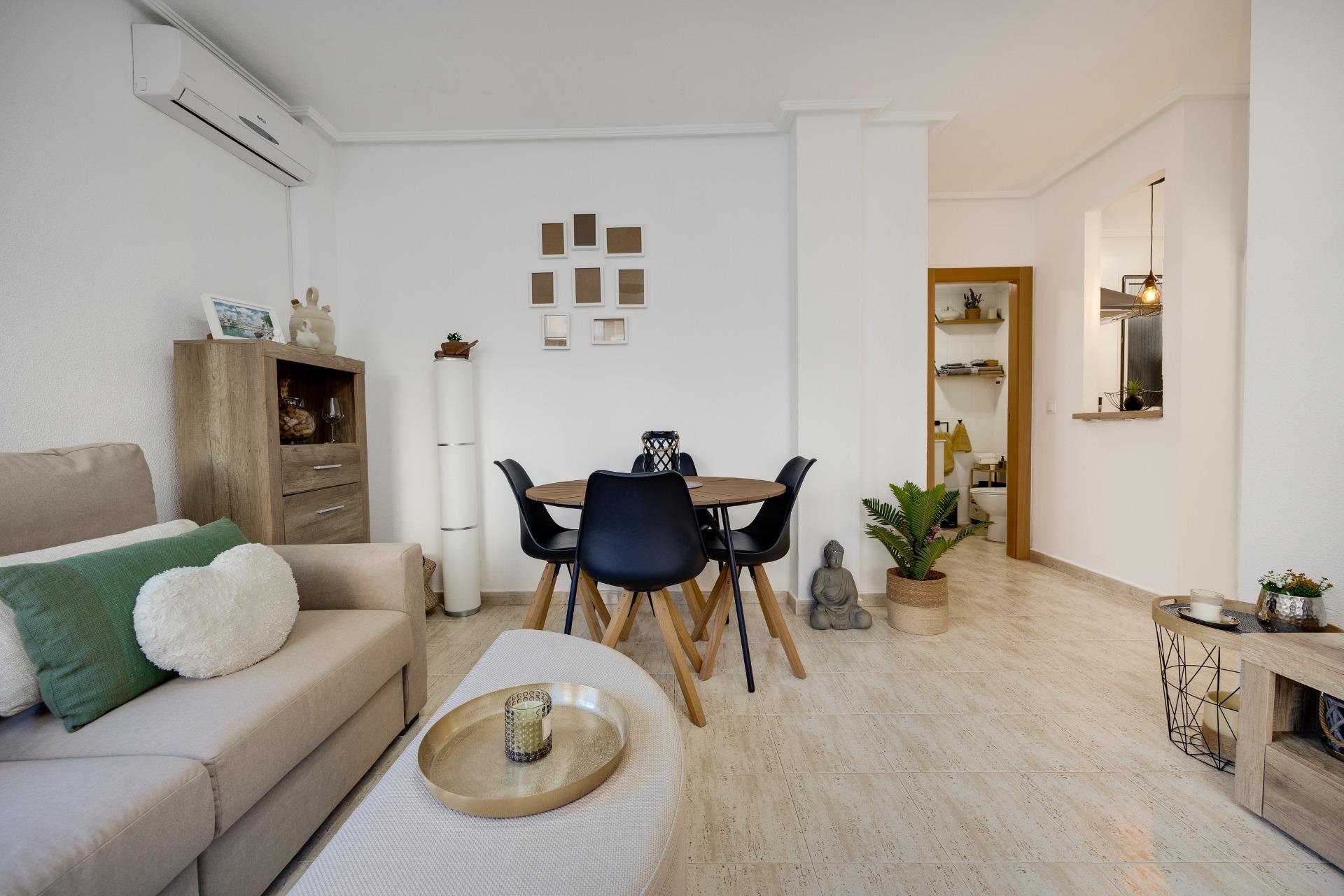 Resale - Bungalow Planta Baja - Torrevieja - Torreblanca