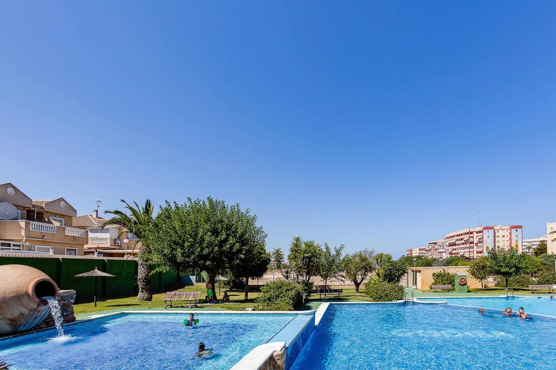 Resale - Bungalow Planta Baja - Torrevieja - Torreblanca