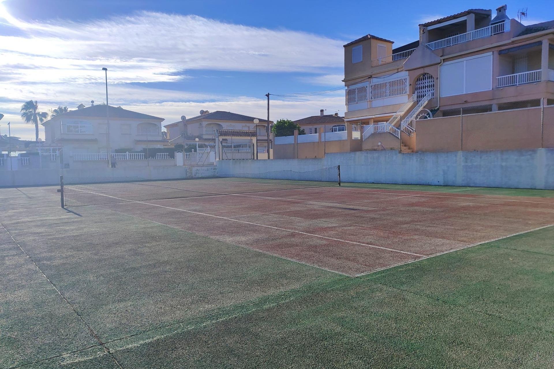 Resale - Bungalow Planta Baja - Torrevieja - Torreblanca