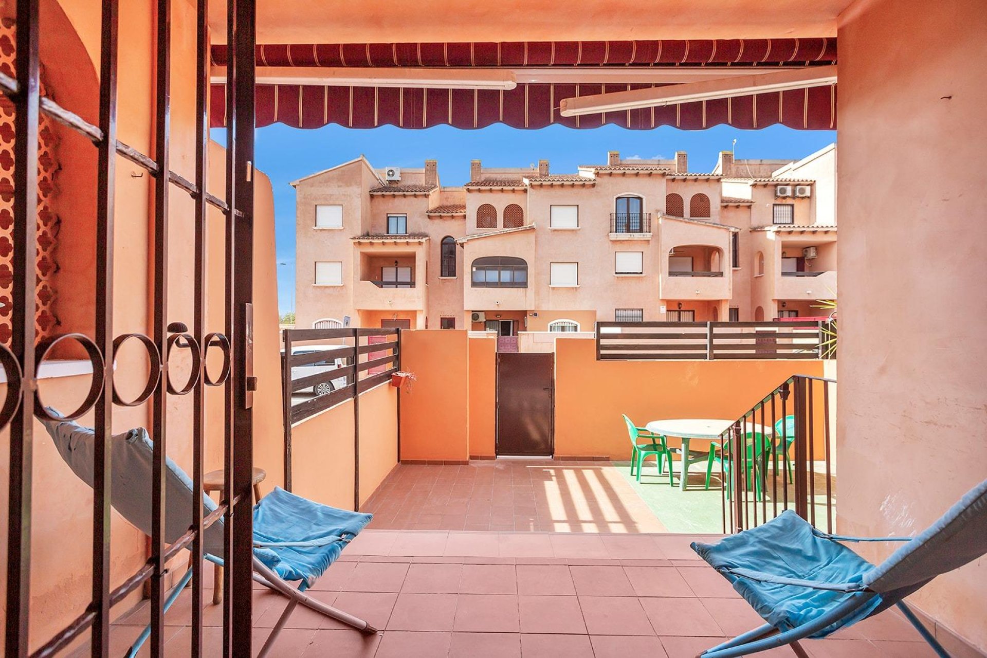 Resale - Bungalow Planta Baja - Torrevieja - Torrejón