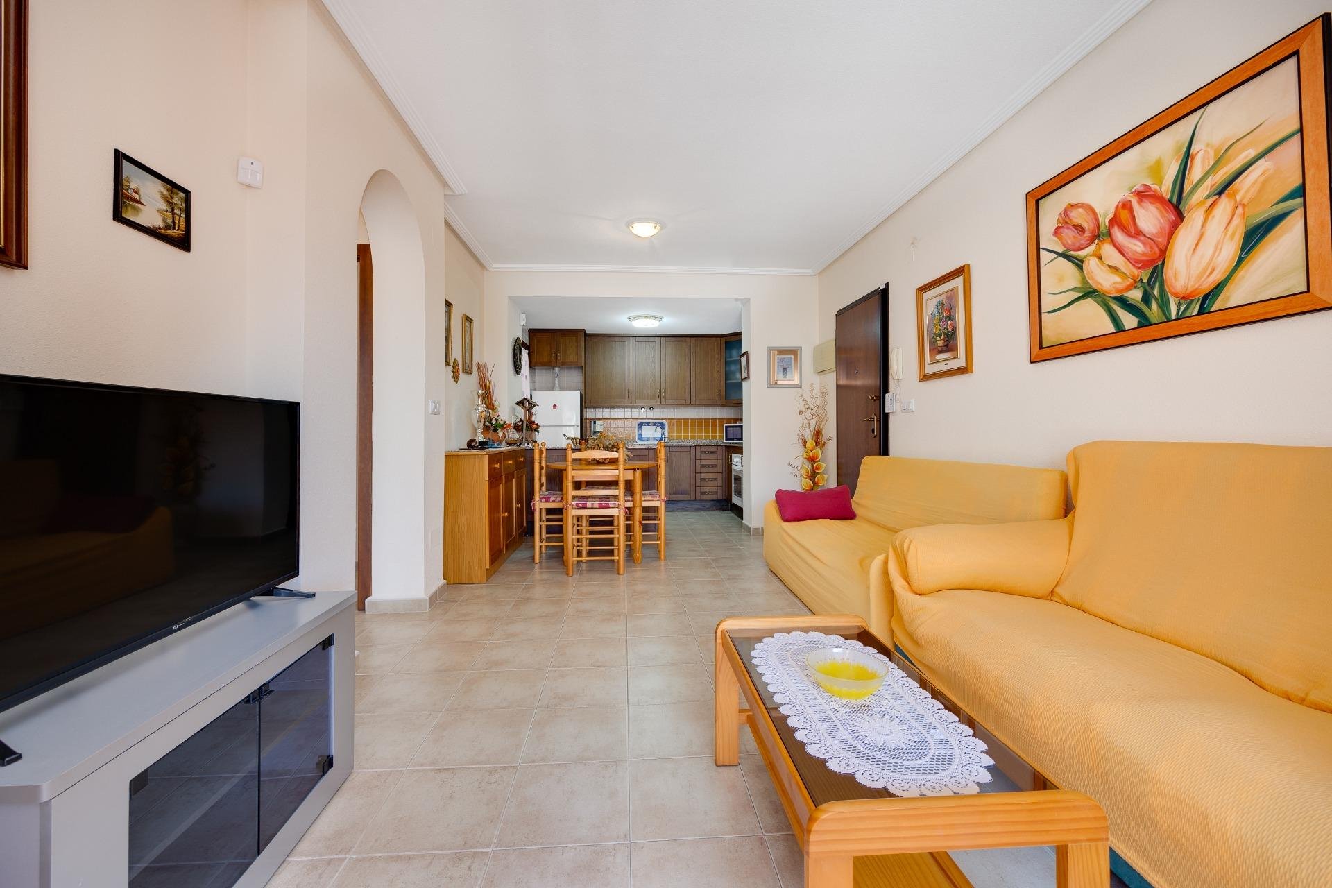 Resale - Bungalow Planta Baja - Torrevieja - Torrejón