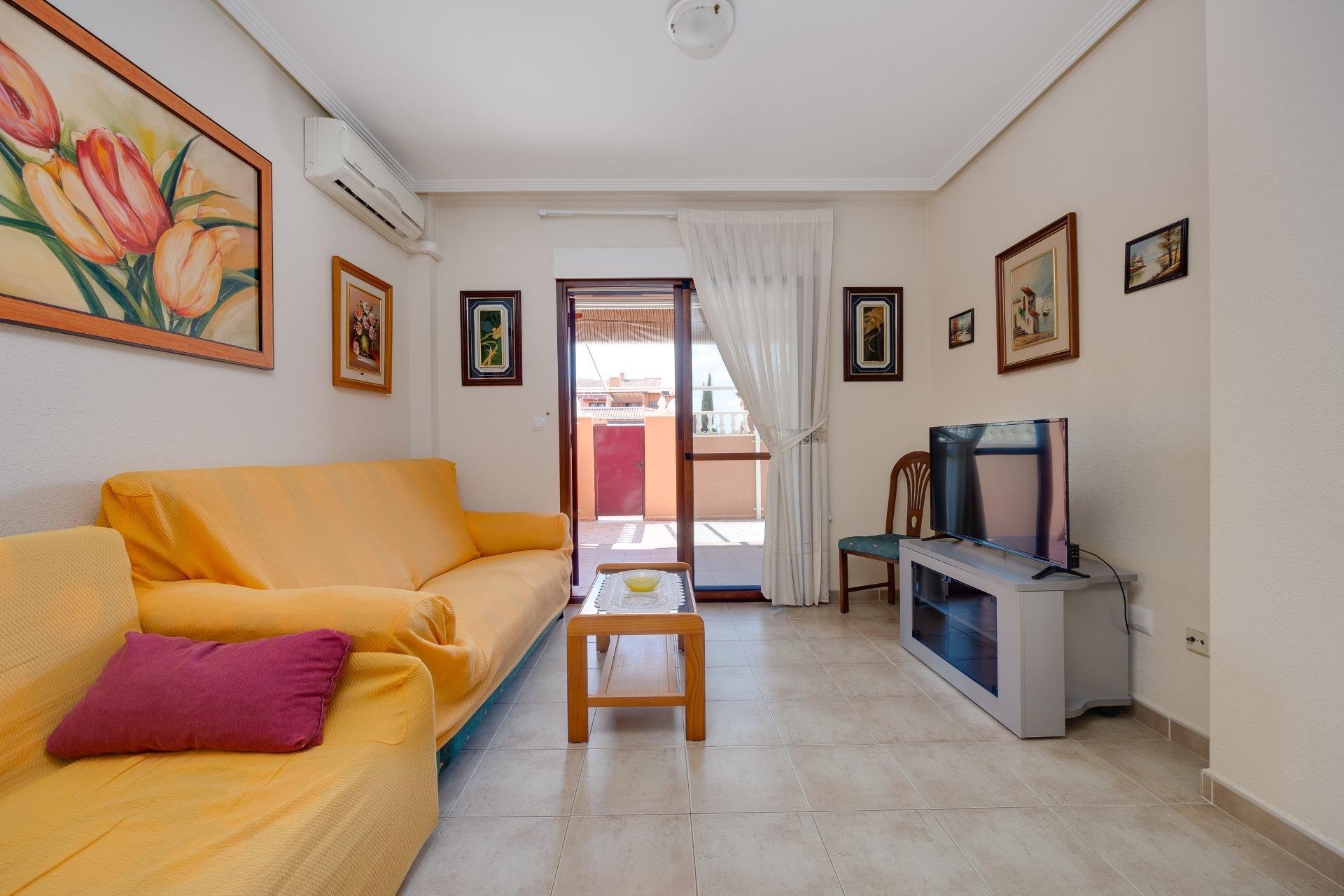 Resale - Bungalow Planta Baja - Torrevieja - Torrejón