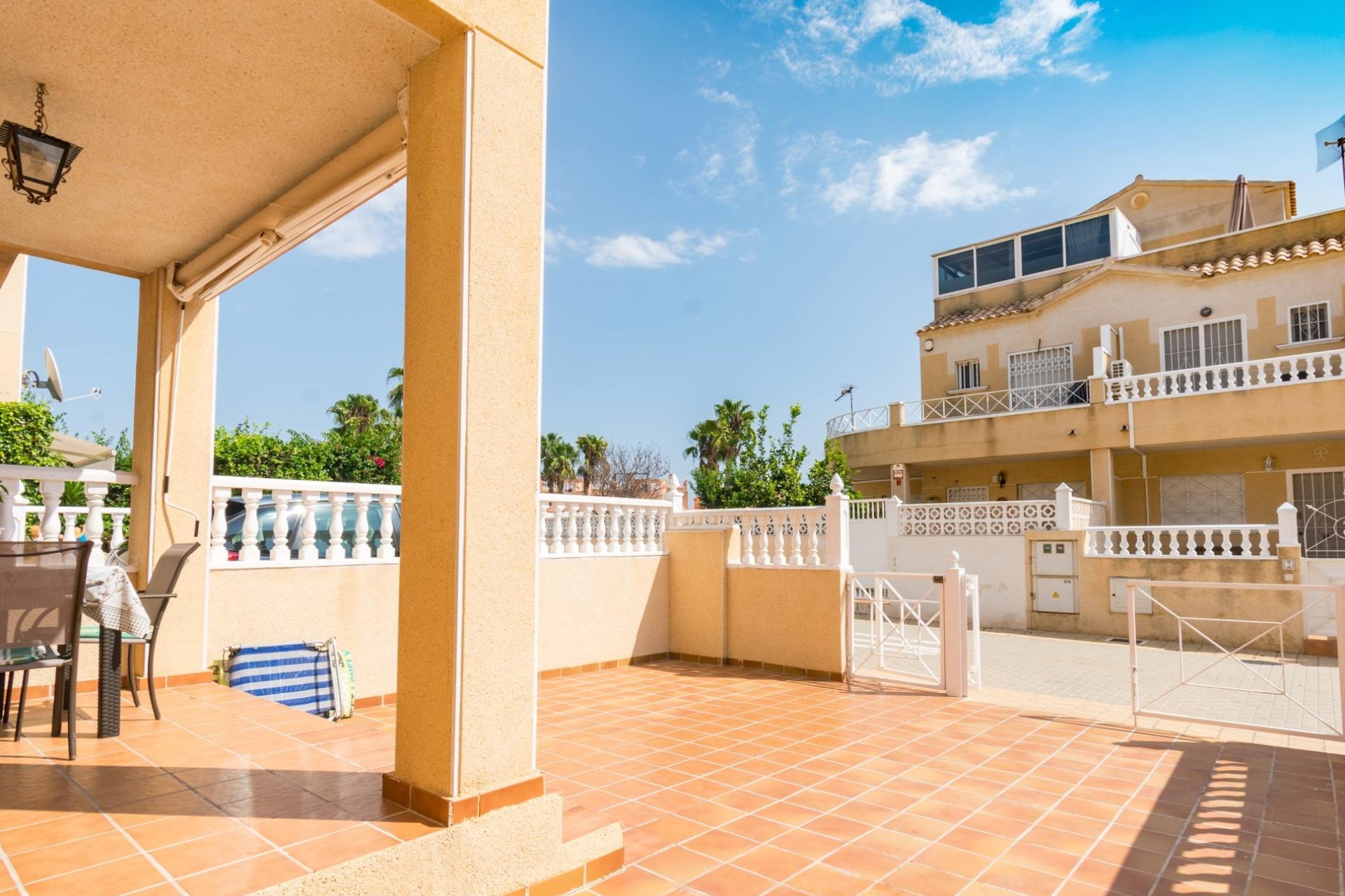 Resale - Bungalow Planta Baja - Torrevieja - Torretas