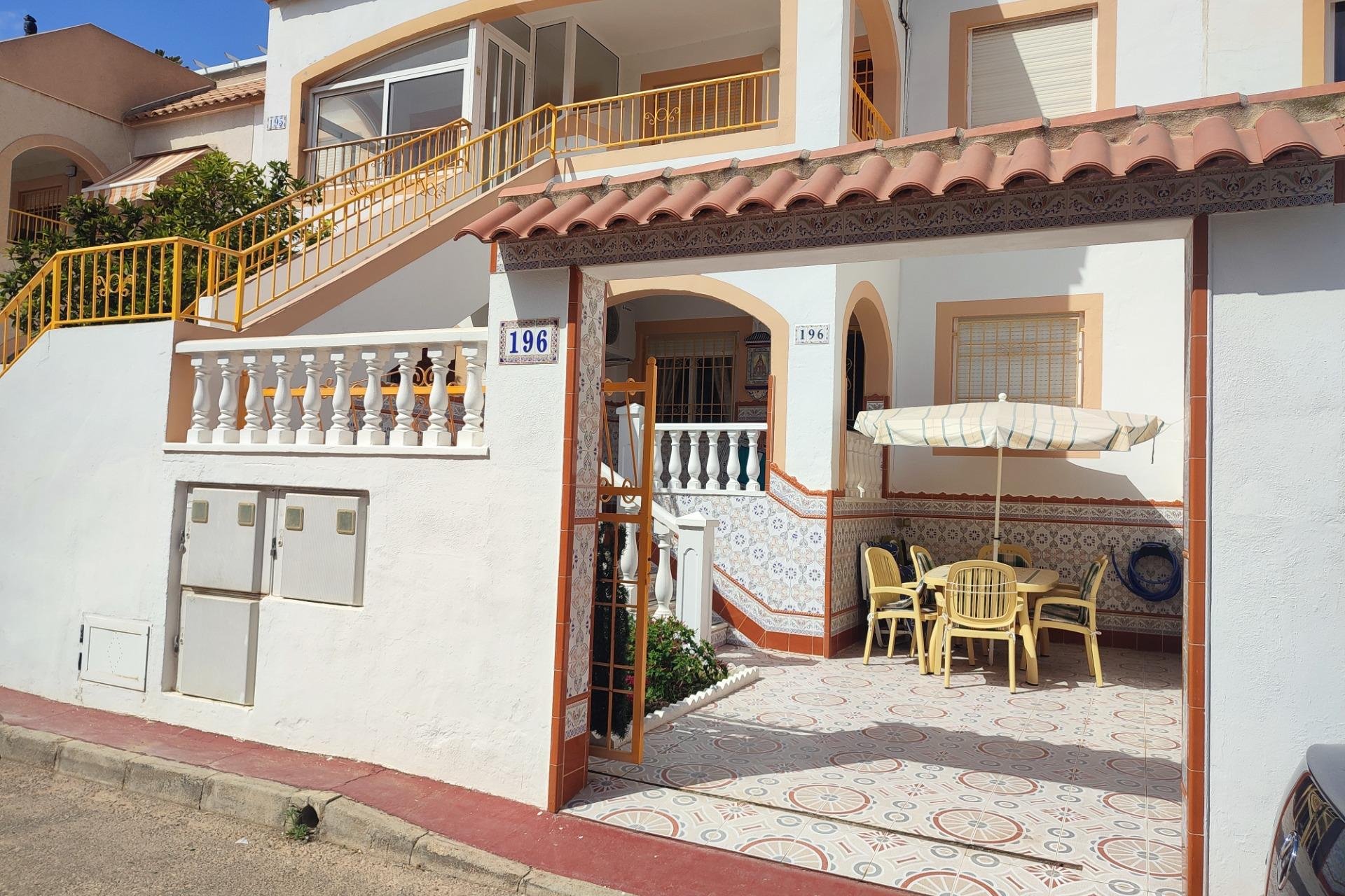 Resale - Bungalow Planta Baja - Torrevieja - Torretas