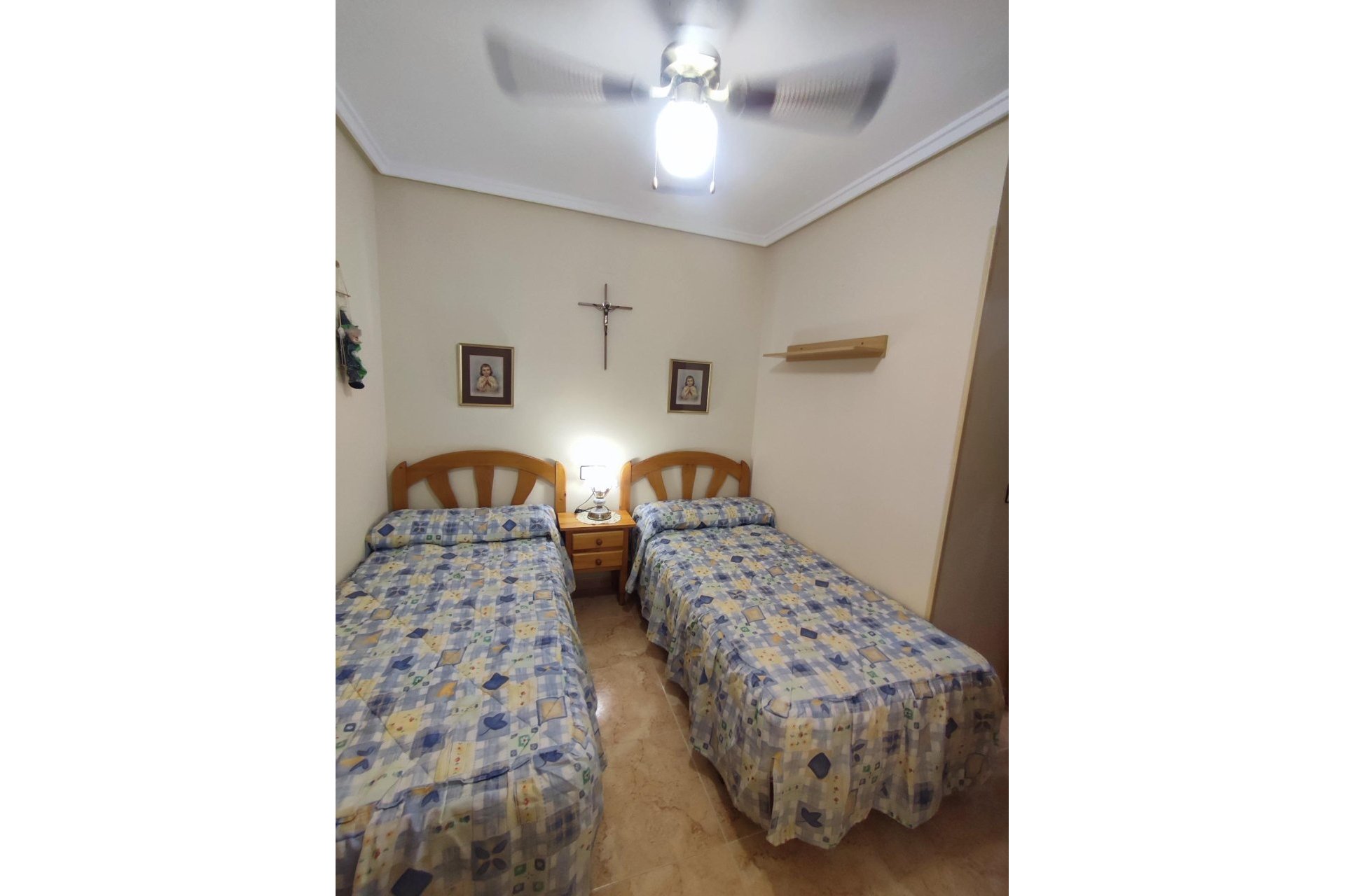 Resale - Bungalow Planta Baja - Torrevieja - Torretas