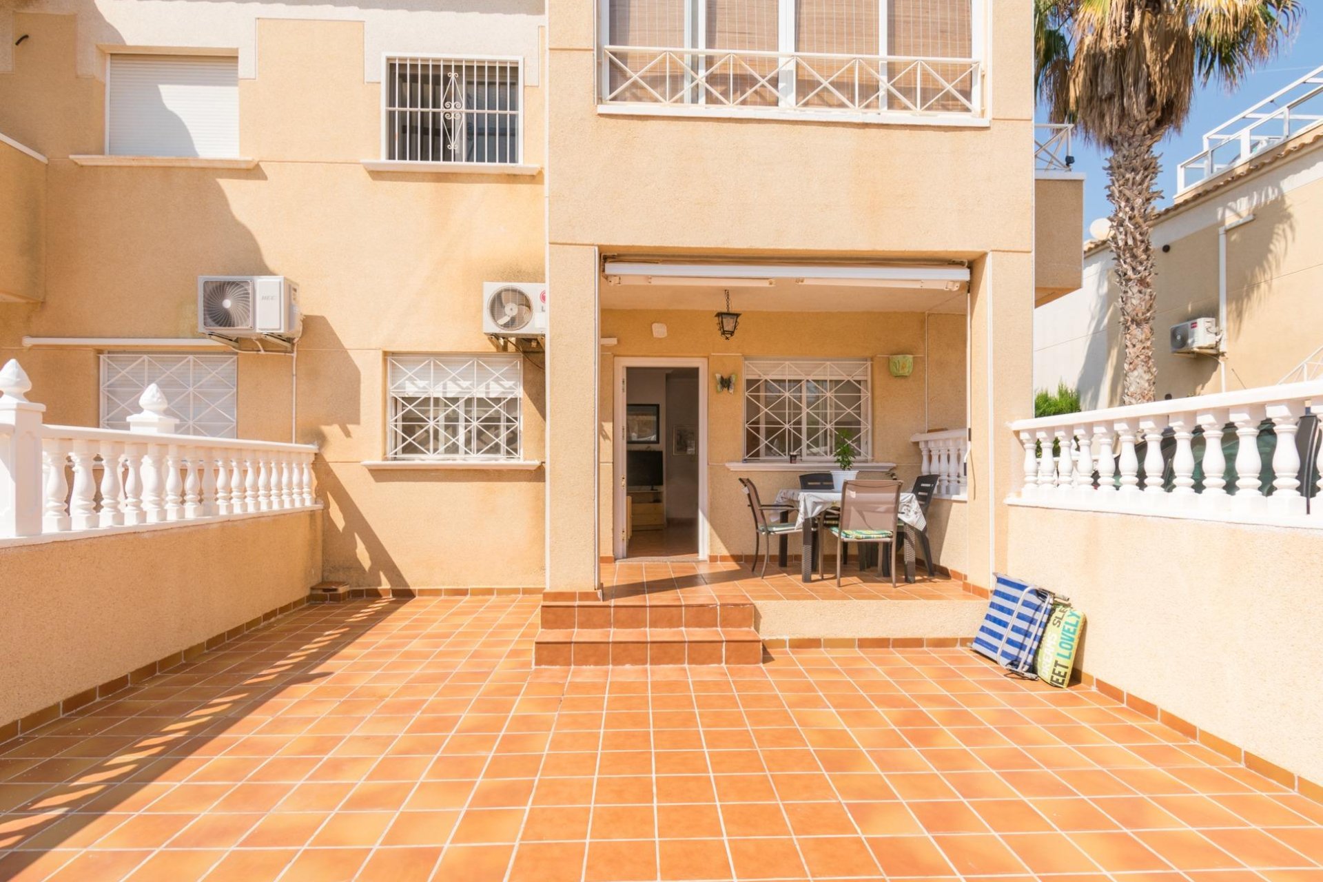 Resale - Bungalow Planta Baja - Torrevieja - Torretas