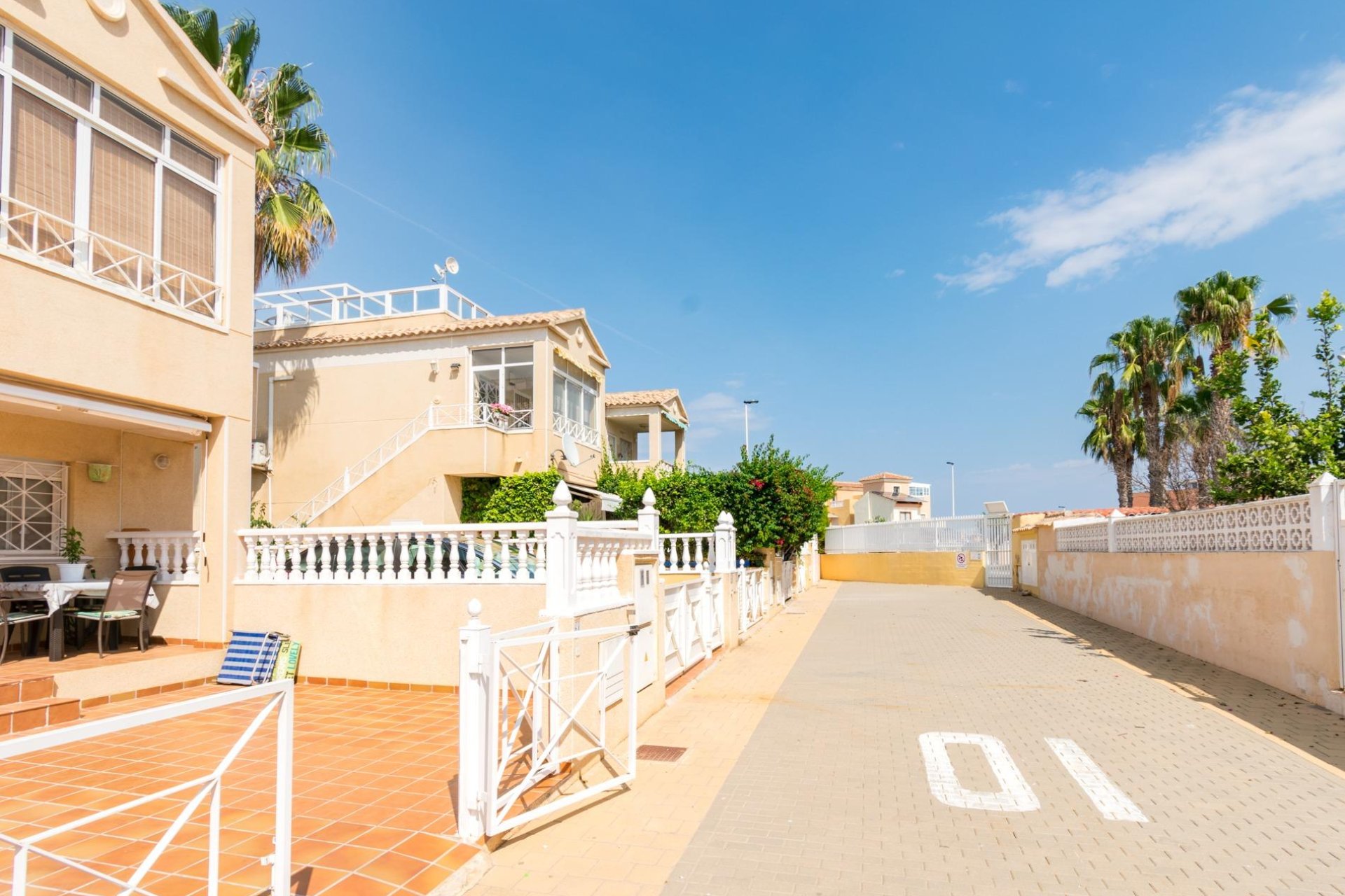 Resale - Bungalow Planta Baja - Torrevieja - Torretas