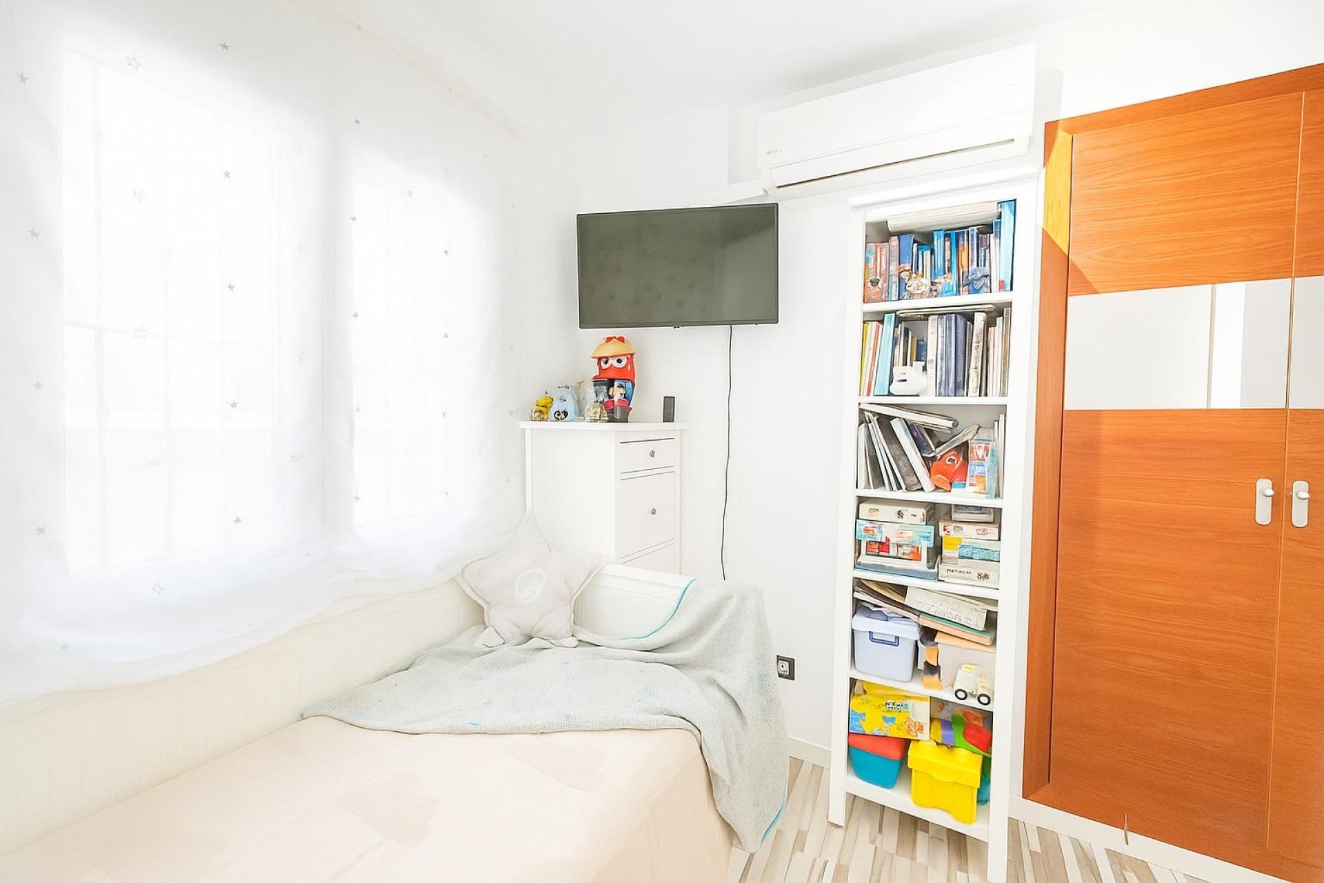 Resale - Bungalow - Torrevieja - Aguas nuevas 1