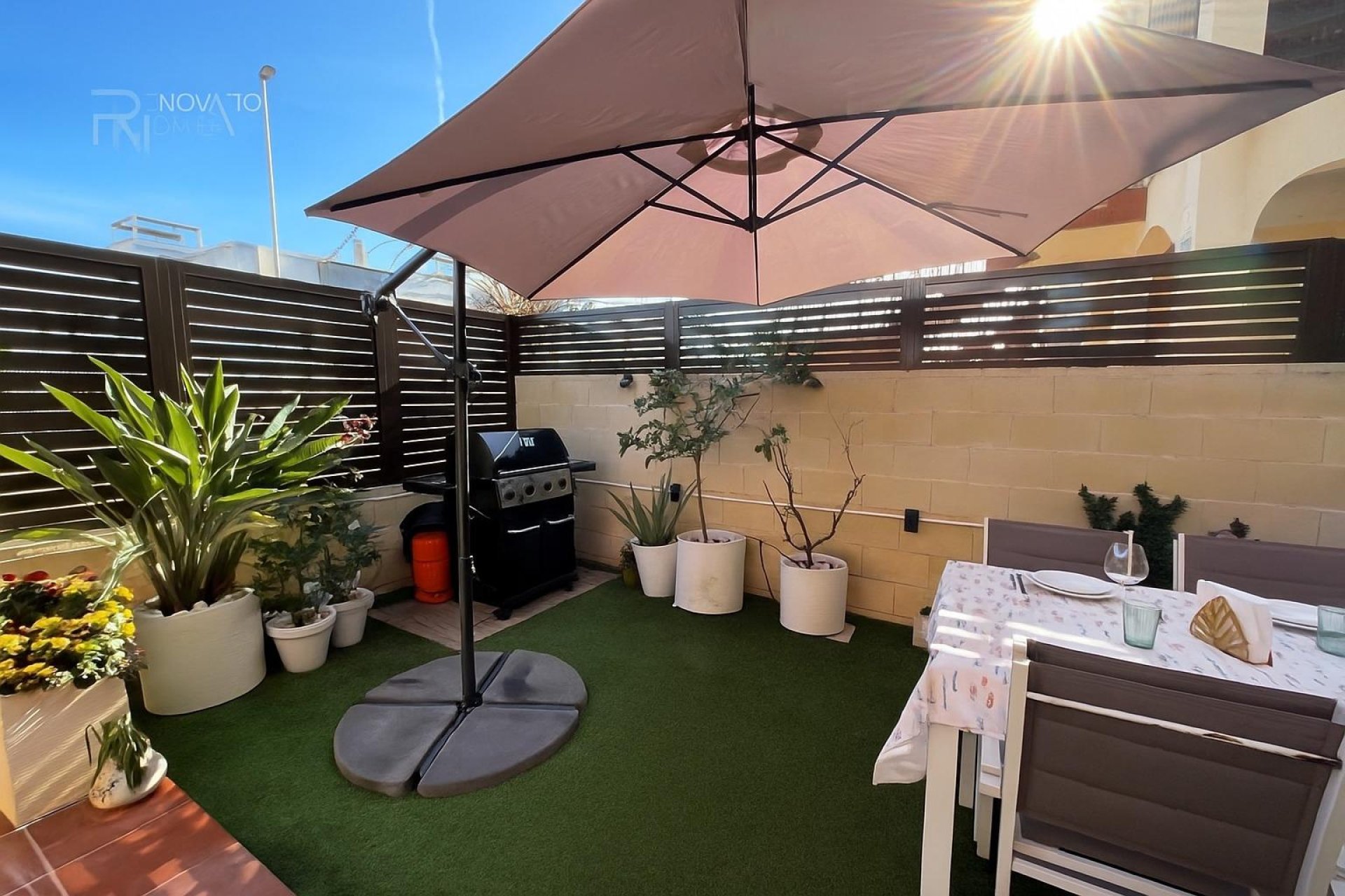 Resale - Bungalow - Torrevieja - Aguas nuevas 1