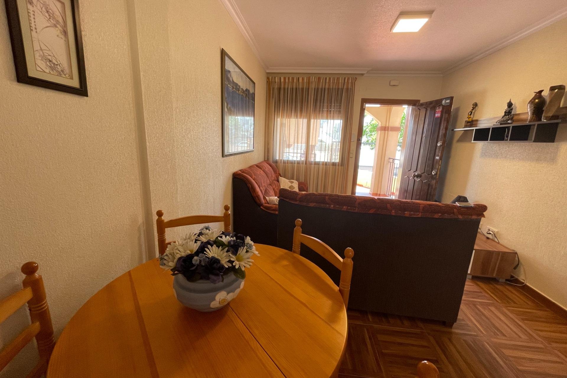 Resale - Bungalow - Torrevieja - Aguas nuevas 1