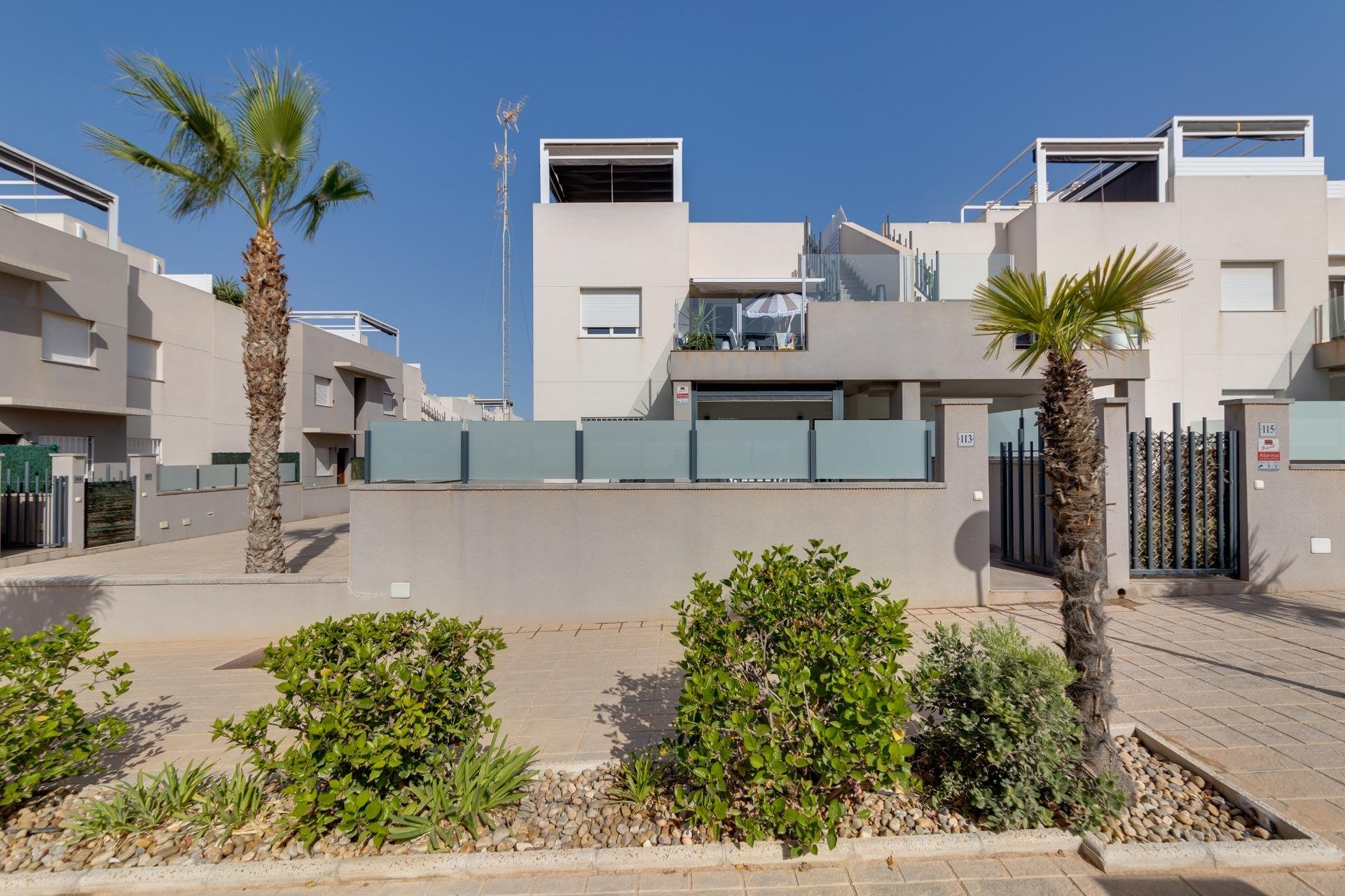 Resale - Bungalow - Torrevieja - Aguas Nuevas