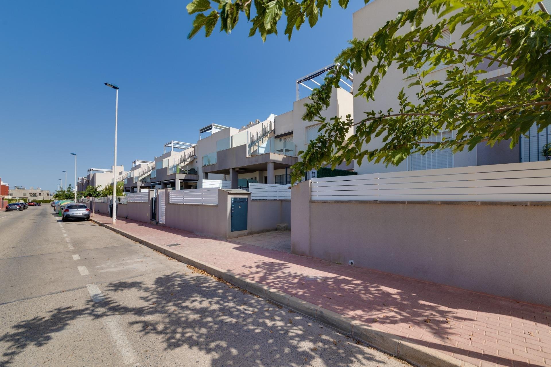 Resale - Bungalow - Torrevieja - Aguas Nuevas