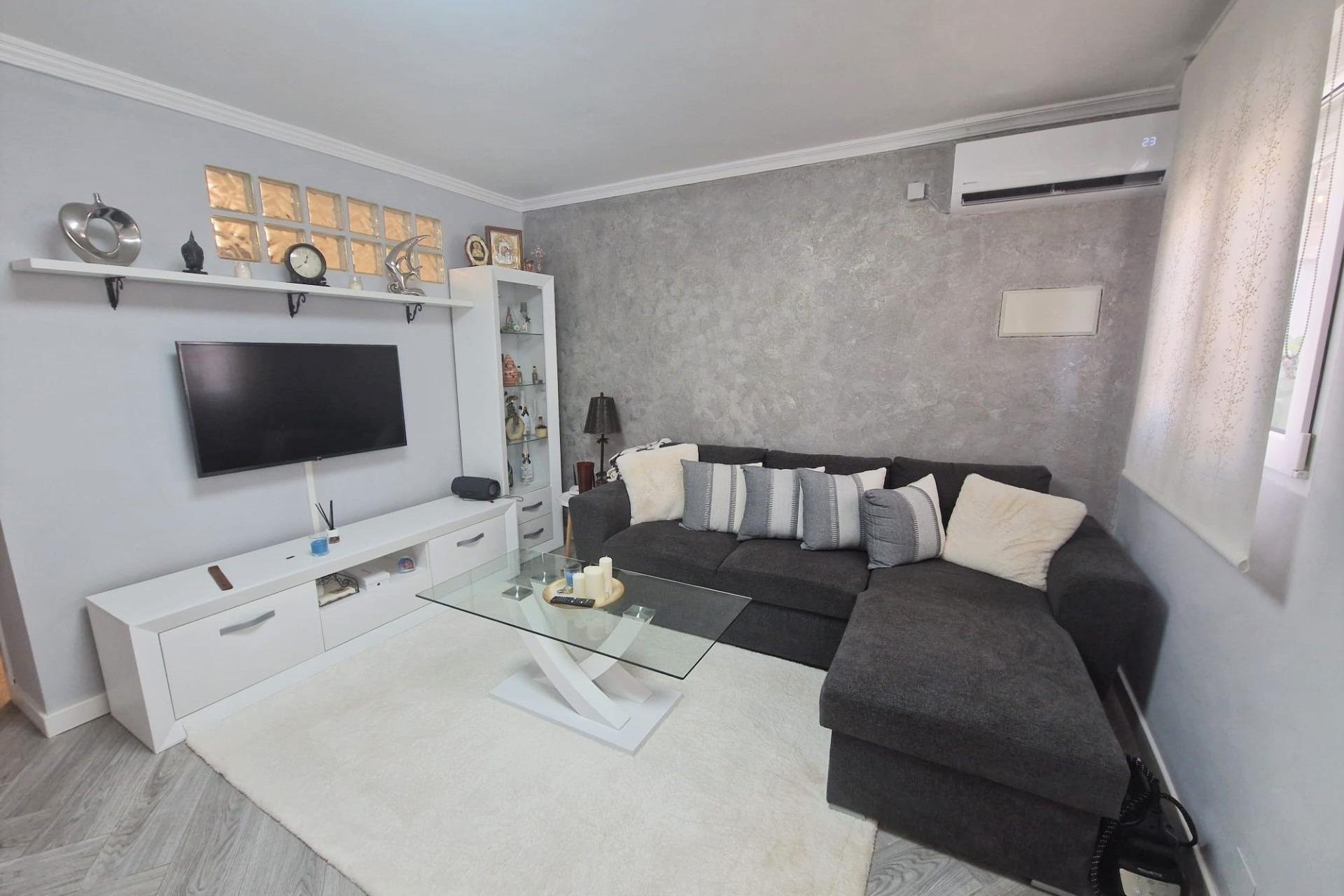 Resale - Bungalow - Torrevieja - Carrefour