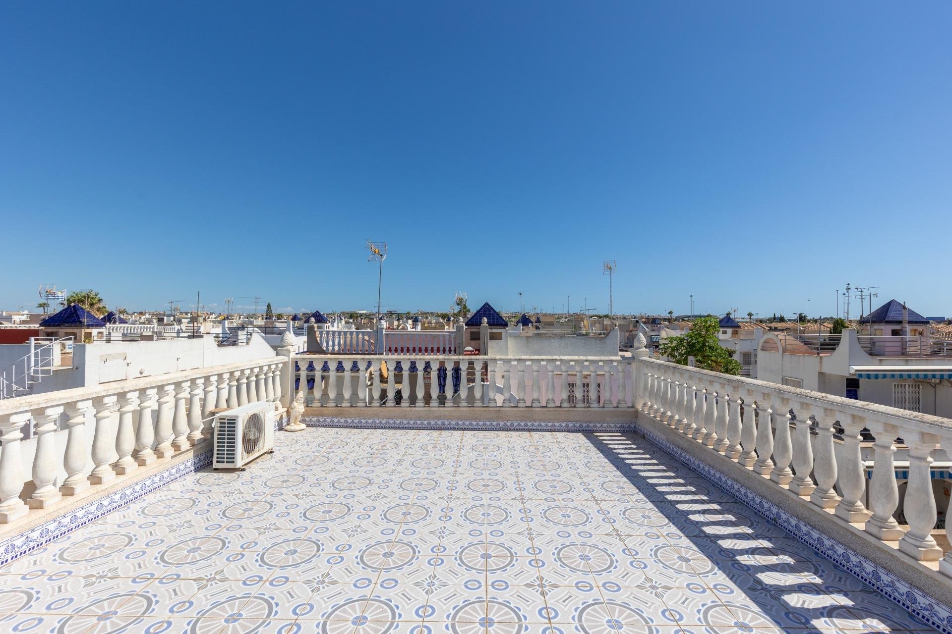 Resale - Bungalow - Torrevieja - Doña ines