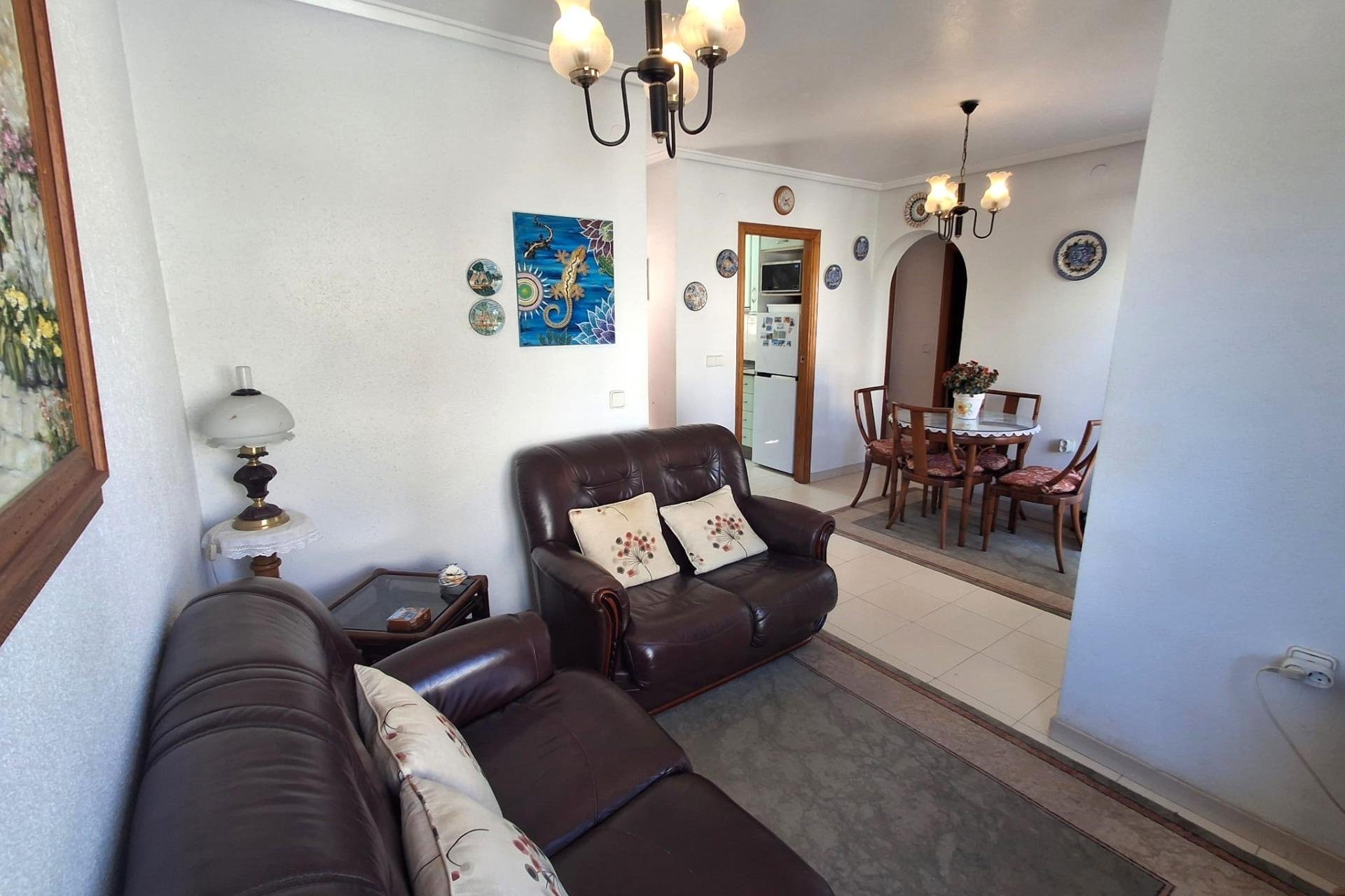 Resale - Bungalow - Torrevieja - Doña ines