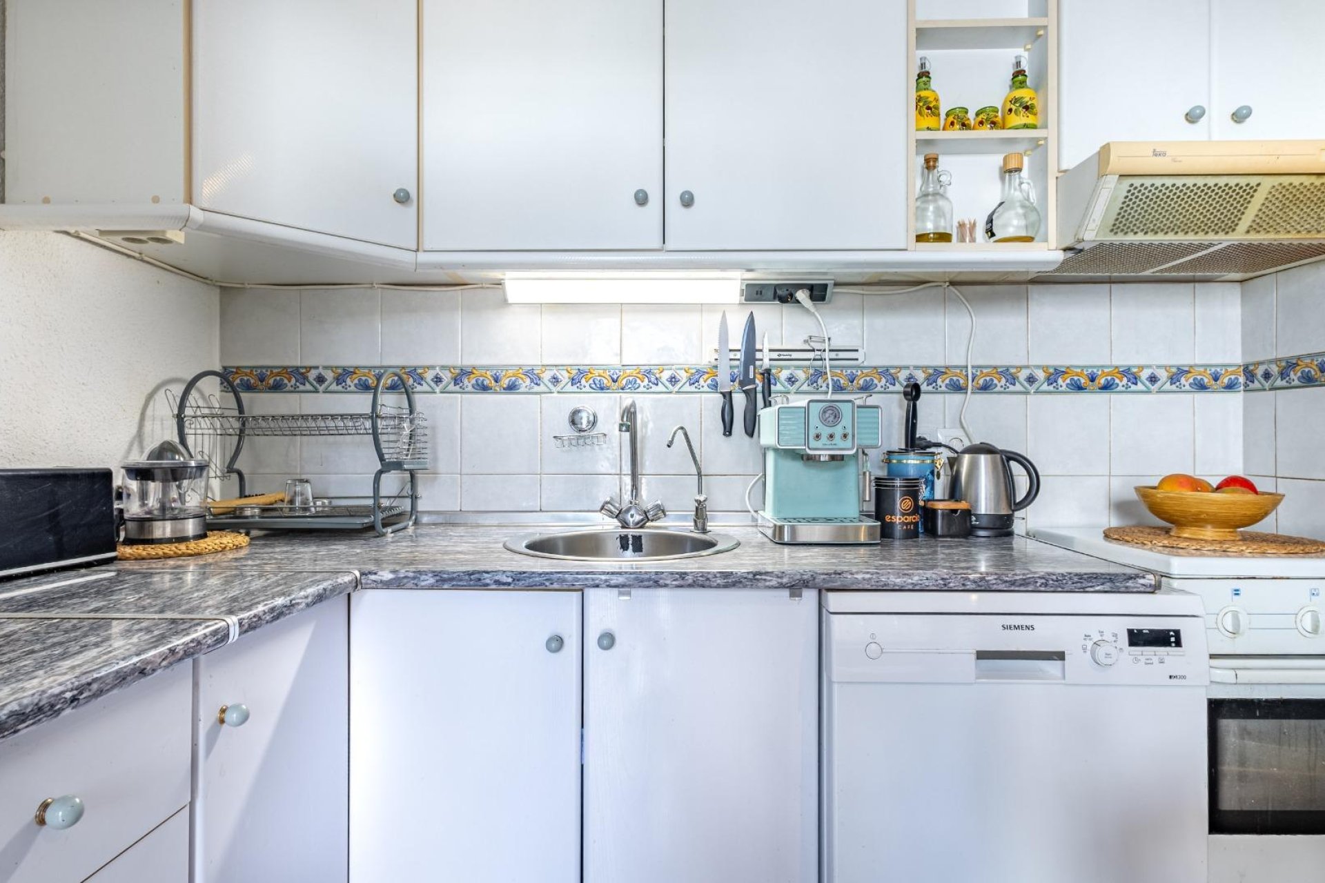 Resale - Bungalow - Torrevieja - La Siesta - El Salado - Torreta