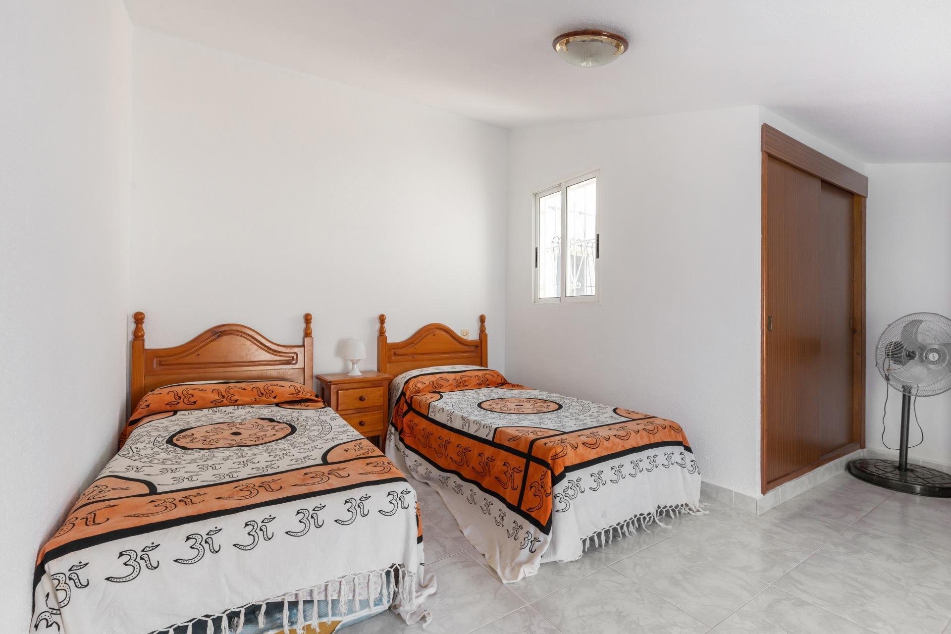 Resale - Bungalow - Torrevieja - San luis