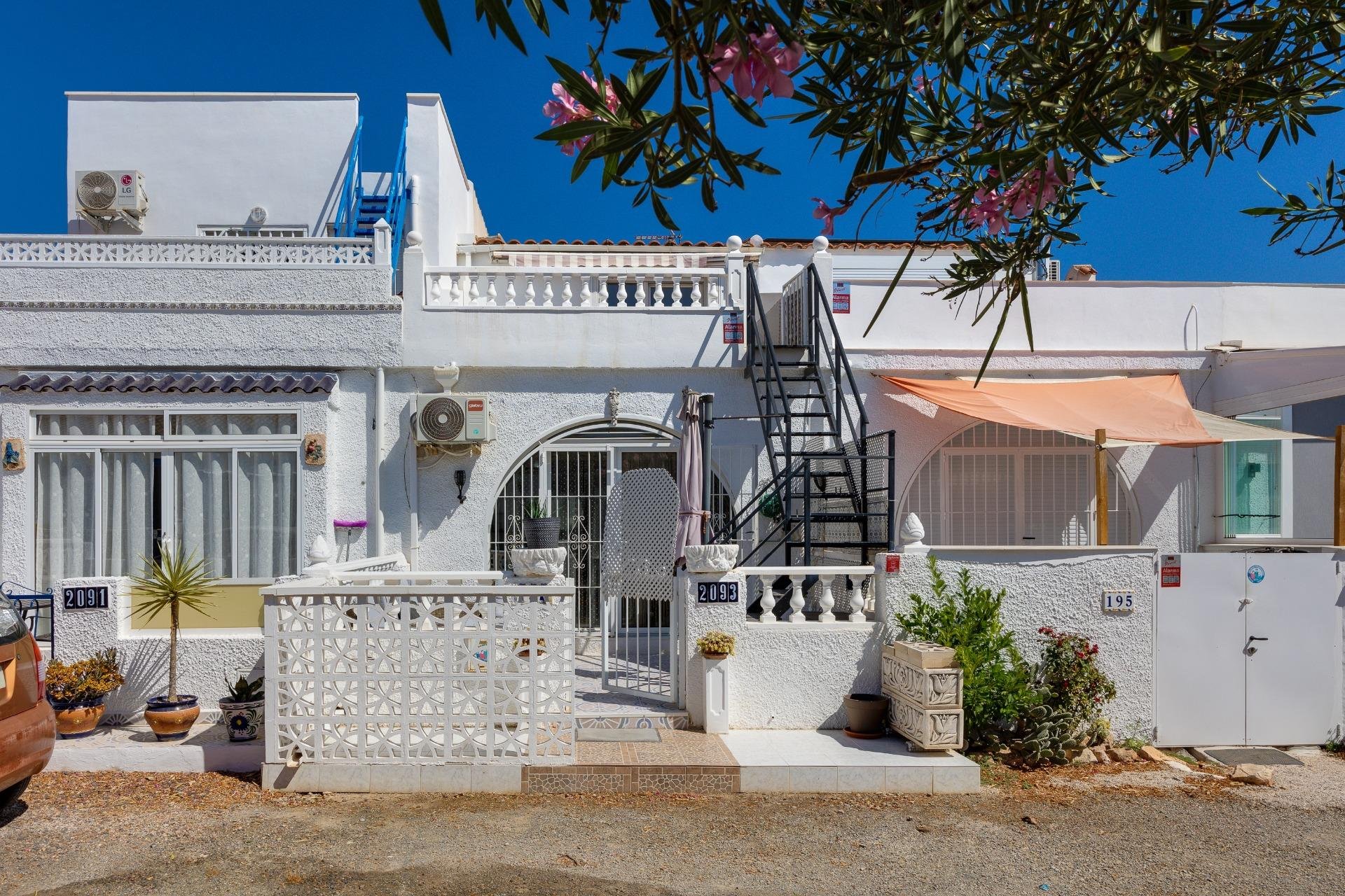 Resale - Bungalow - Torrevieja - San luis
