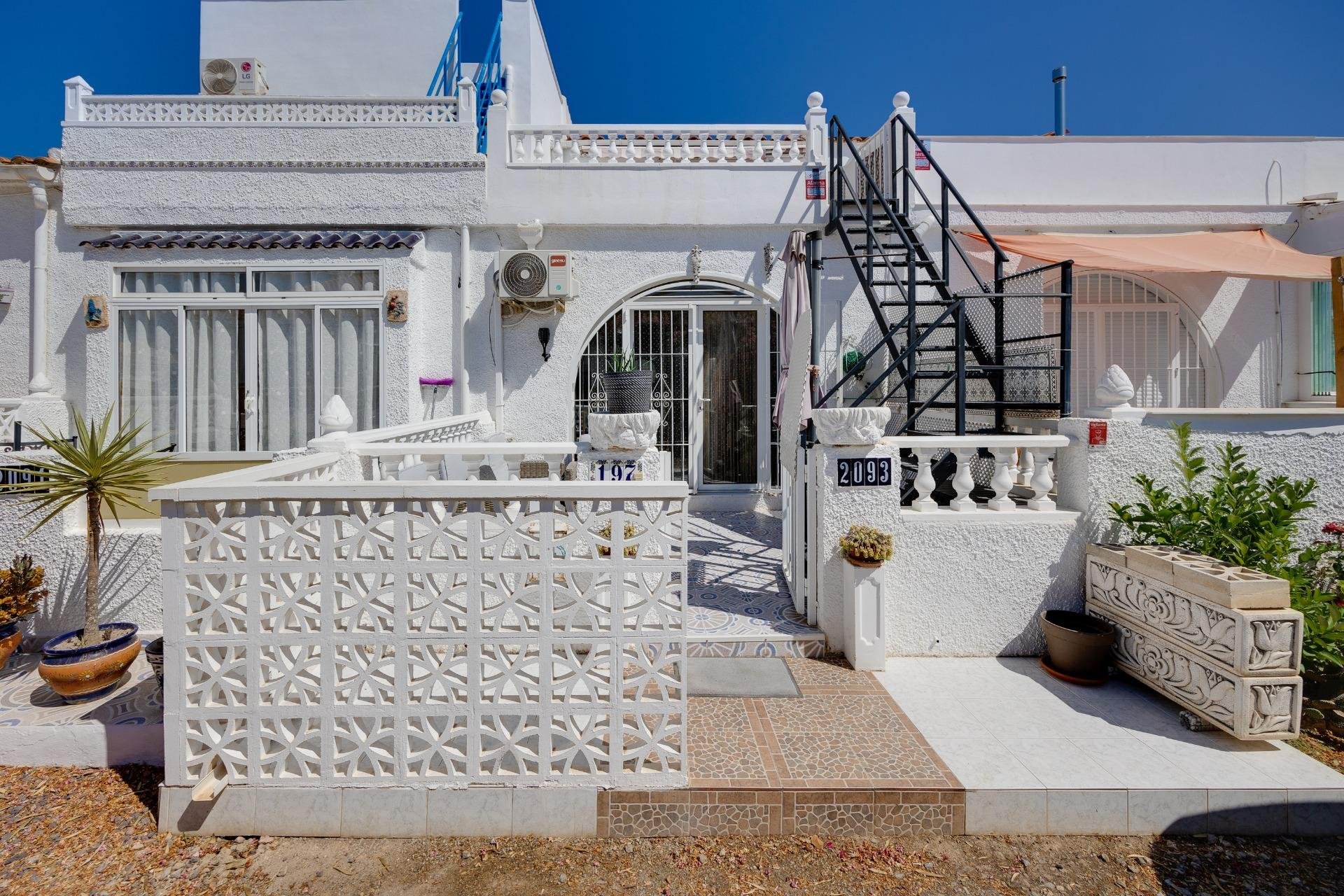 Resale - Bungalow - Torrevieja - San luis