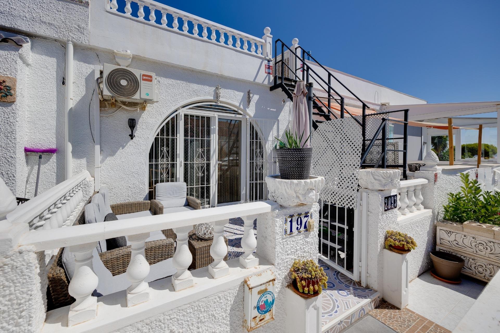 Resale - Bungalow - Torrevieja - San luis