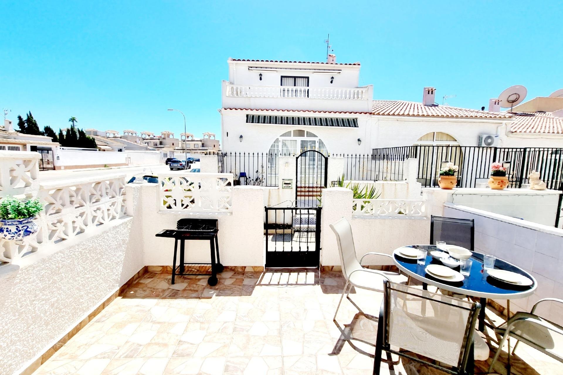 Resale - Bungalow - Torrevieja - San luis