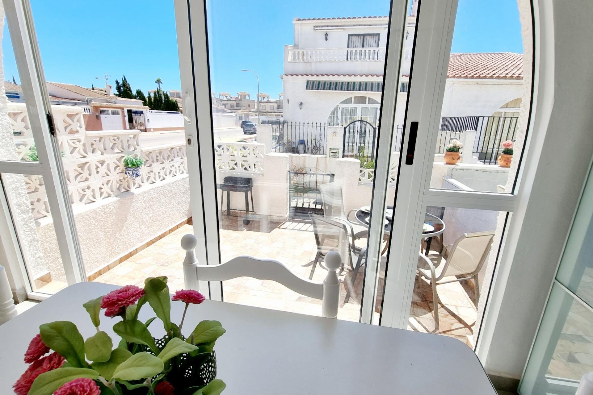 Resale - Bungalow - Torrevieja - San luis