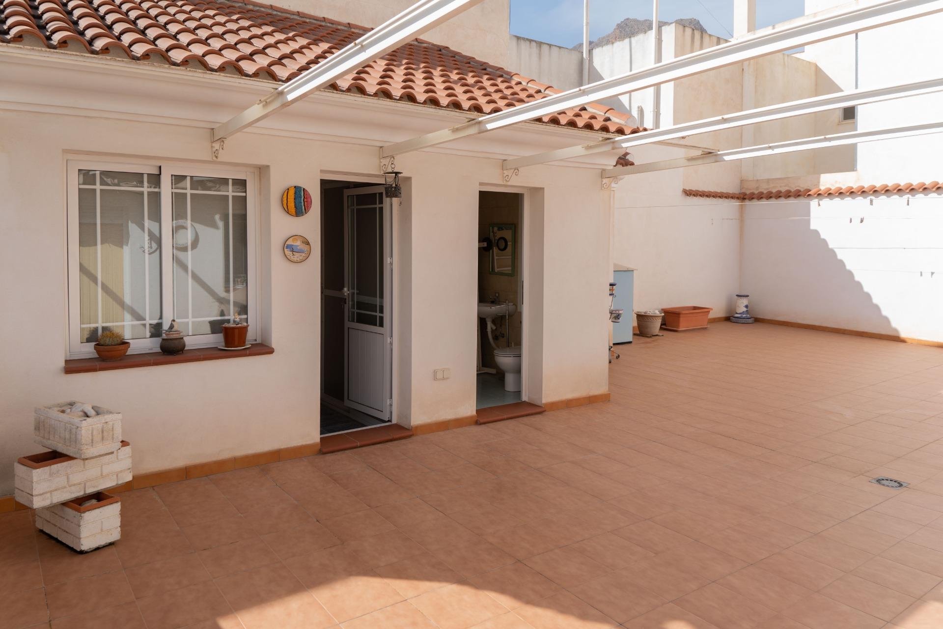 Resale - Casa - Callosa de Segura - Centro