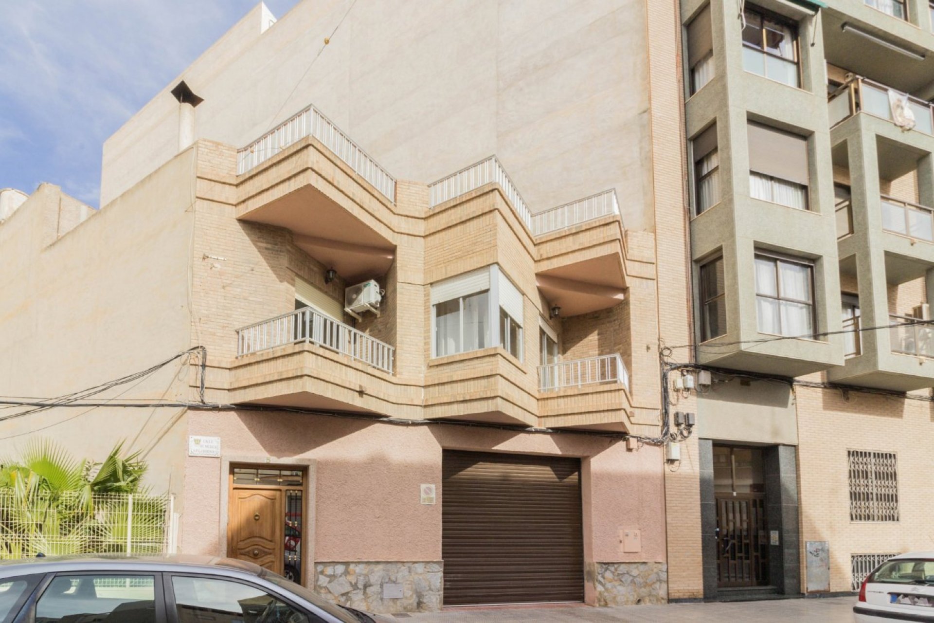 Resale - Casa con terreno - Callosa de Segura - C- FILARMONICA