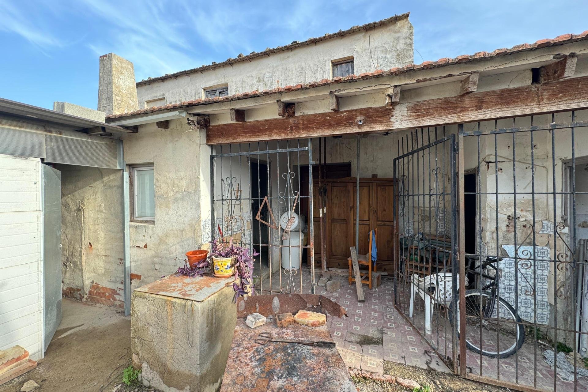 Resale - Casa con terreno - Orihuela - Molins-Campaneta-San Bartolomé