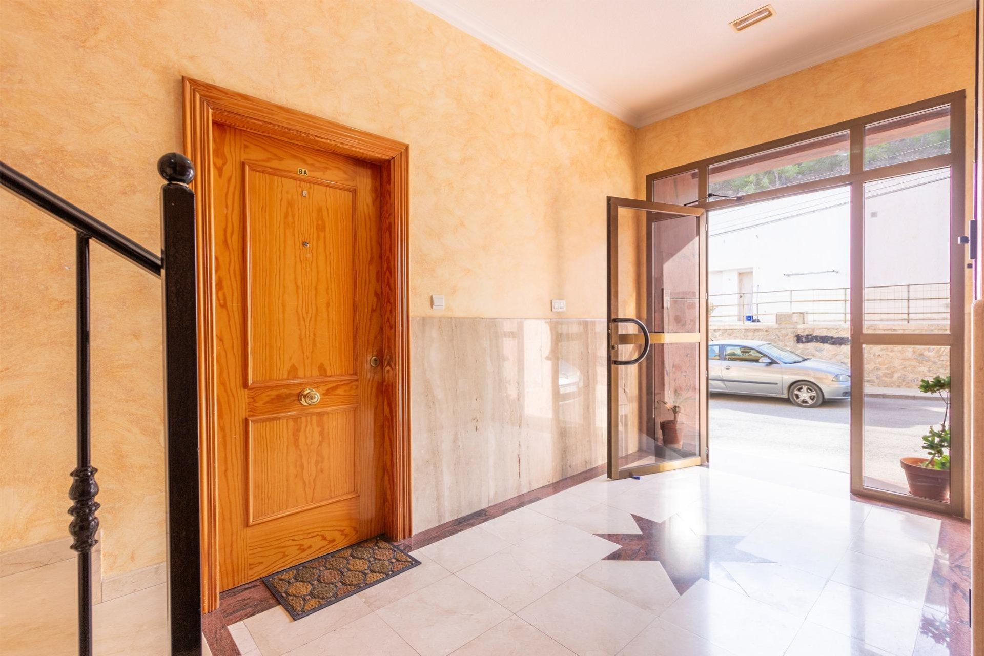 Resale - Casa - Orihuela - Arneva