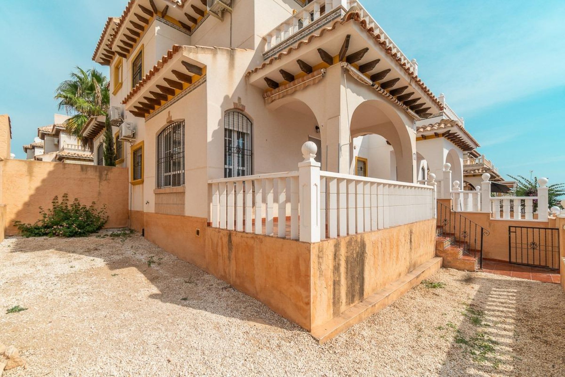 Resale - Casa - Orihuela Costa - Los Dolses