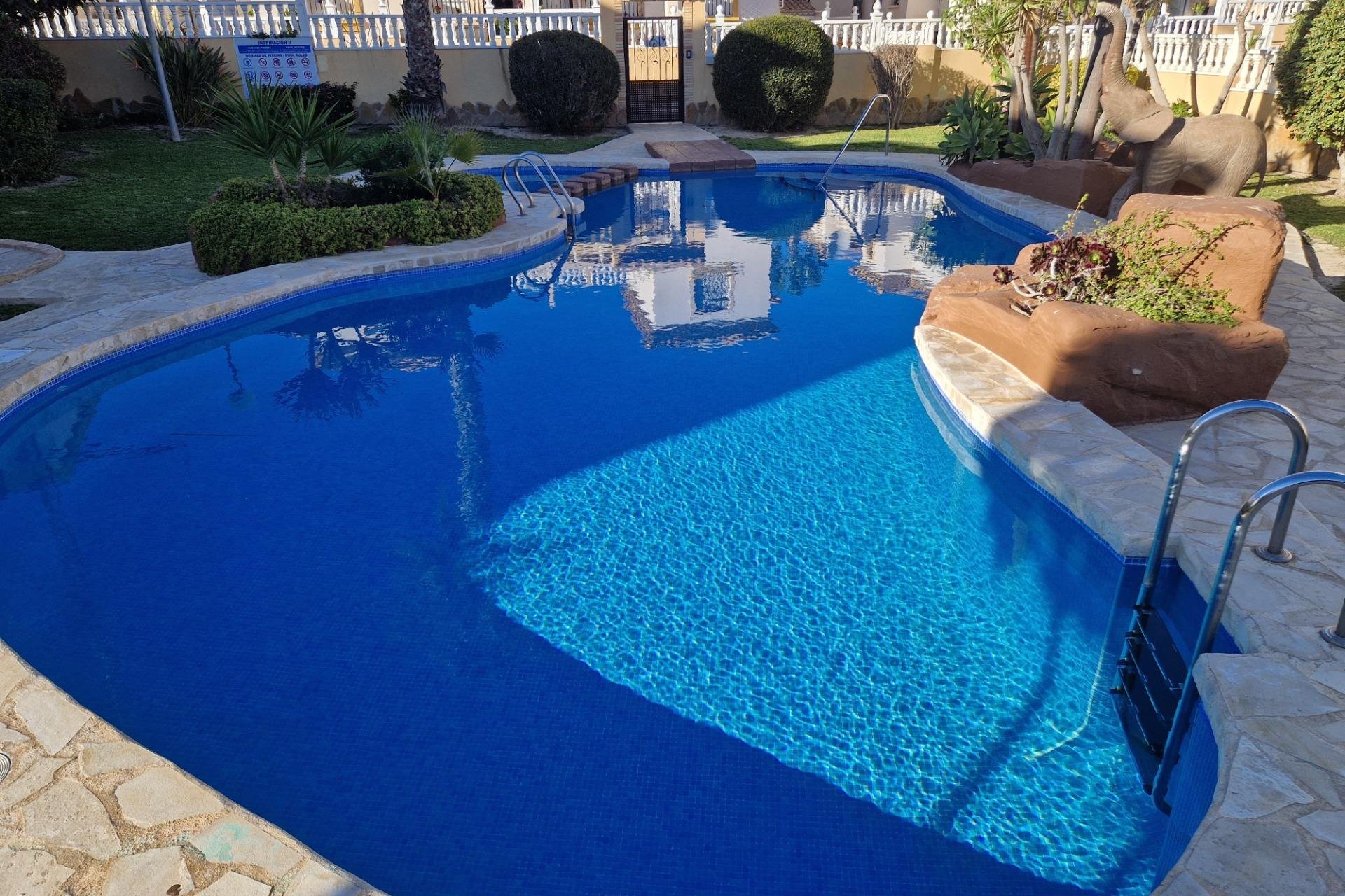 Resale - Casa - Orihuela Costa - Villamartín-Las Filipinas