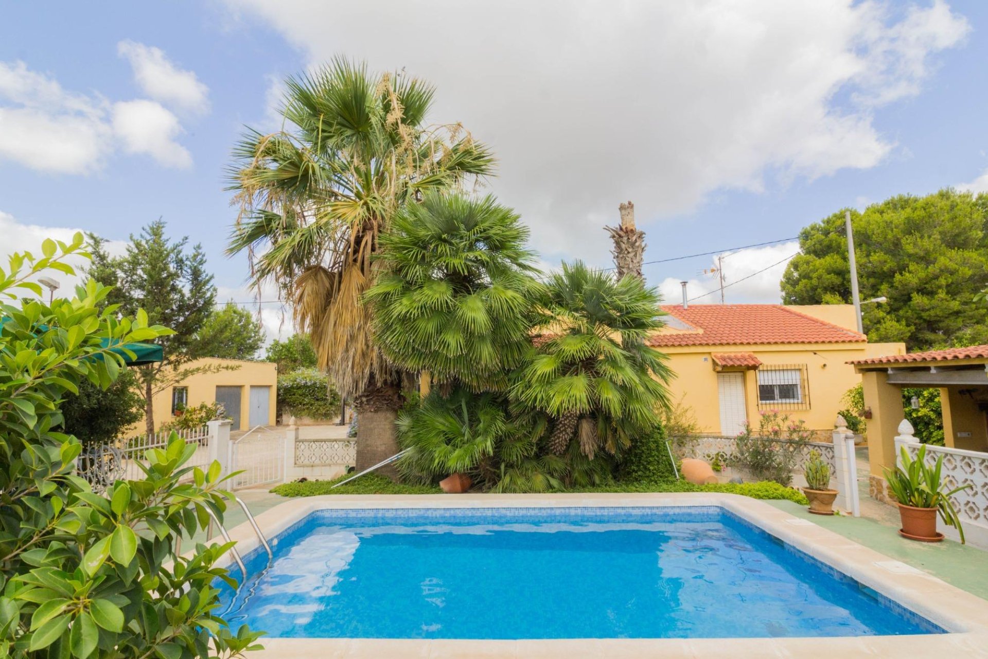 Resale - Casa - Orihuela - La Matanza