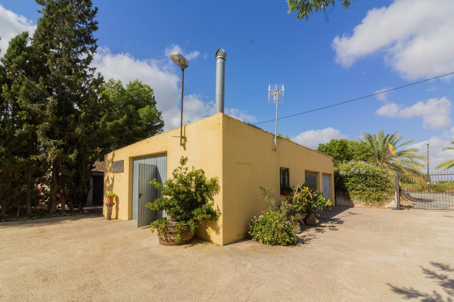 Resale - Casa - Orihuela - La Matanza