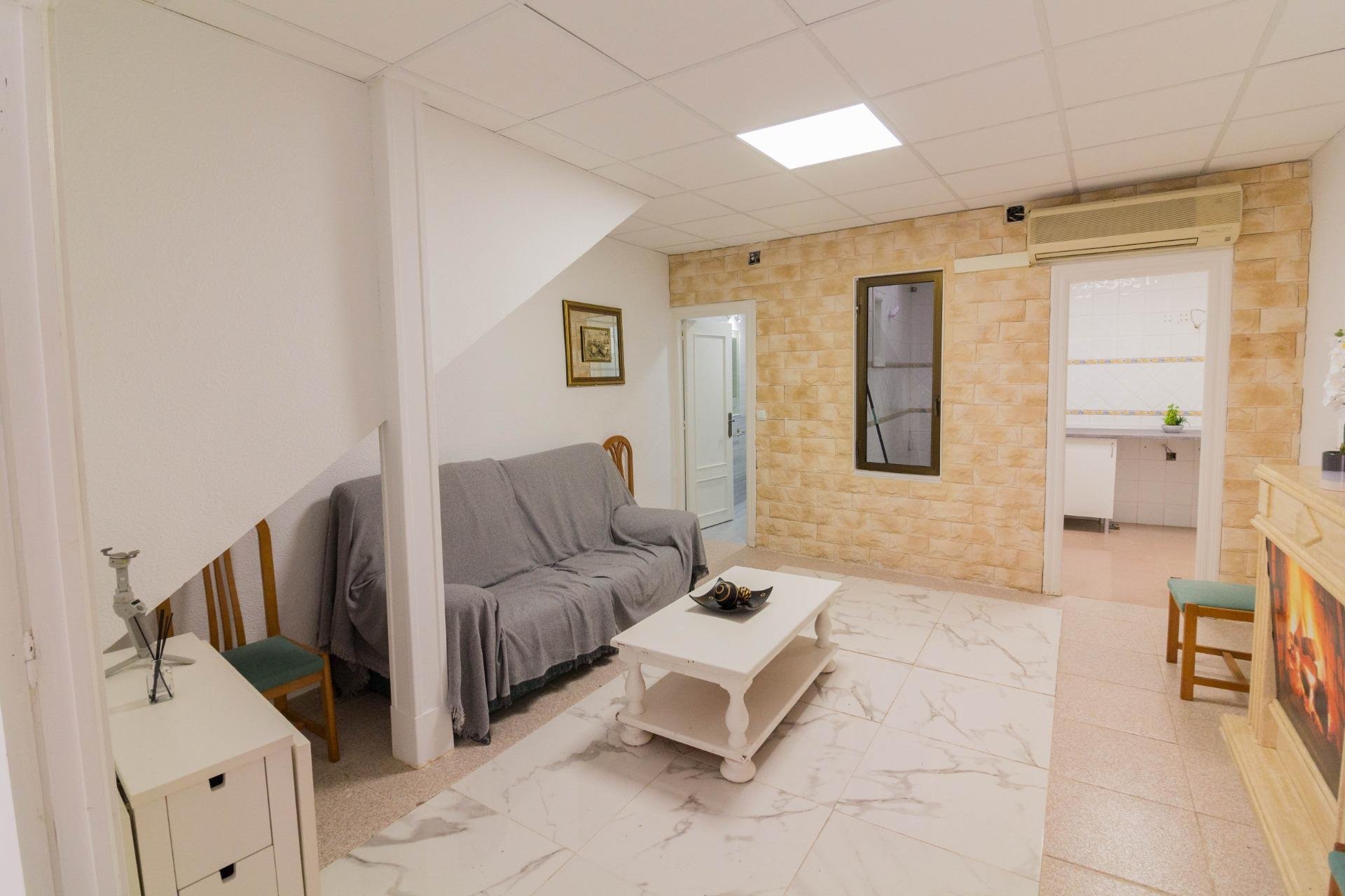 Resale - Casa - Orihuela - Zona Centro