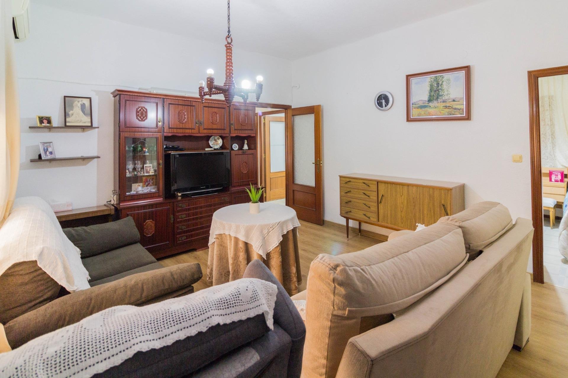 Resale - Casa - Orihuela - Zona Centro