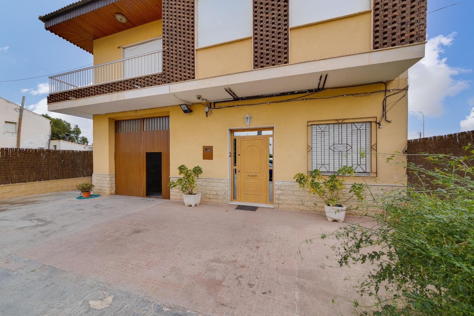 Resale - Casa - Orihuela - Zona Centro