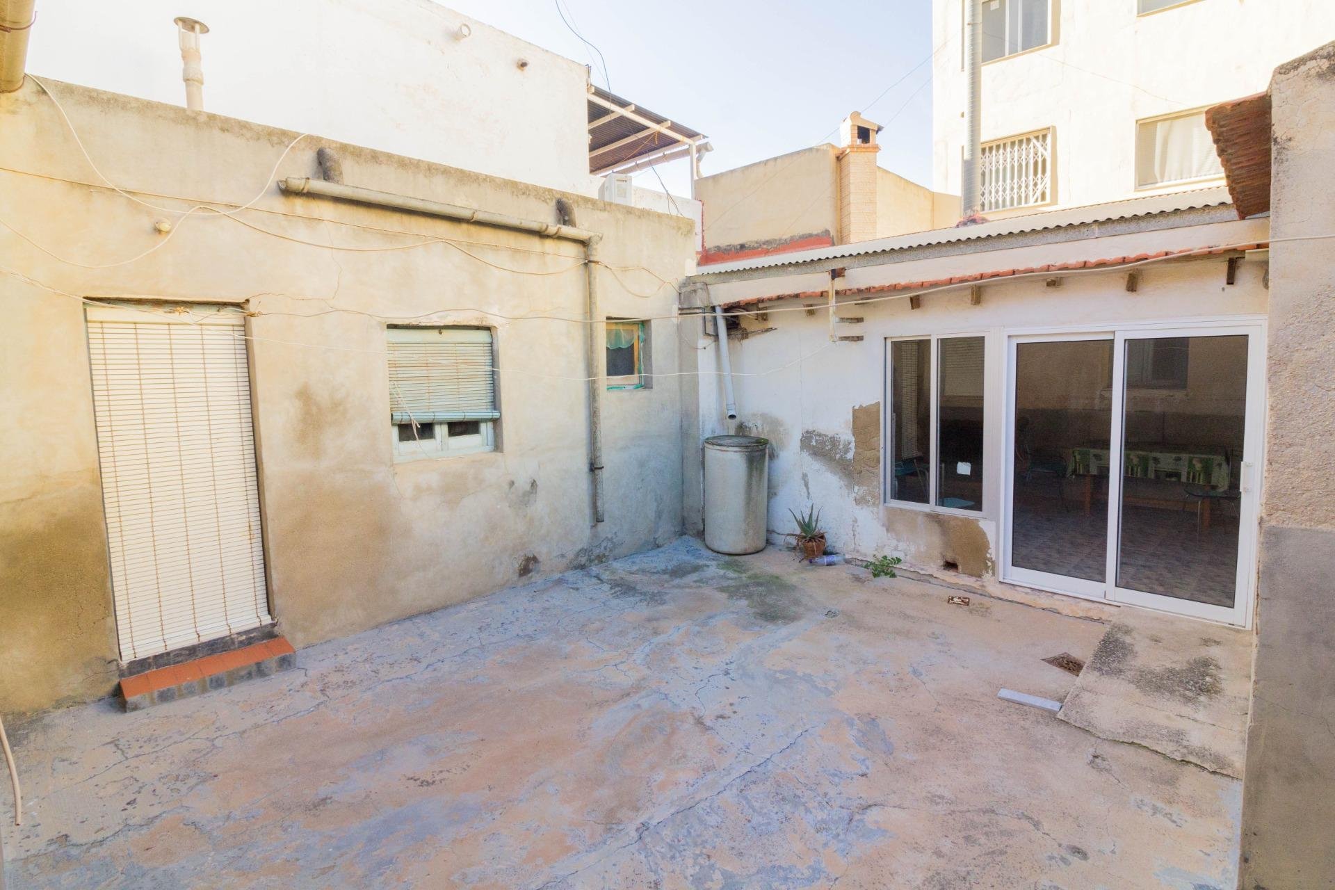 Resale - Casa - Redován - Pascual martinez