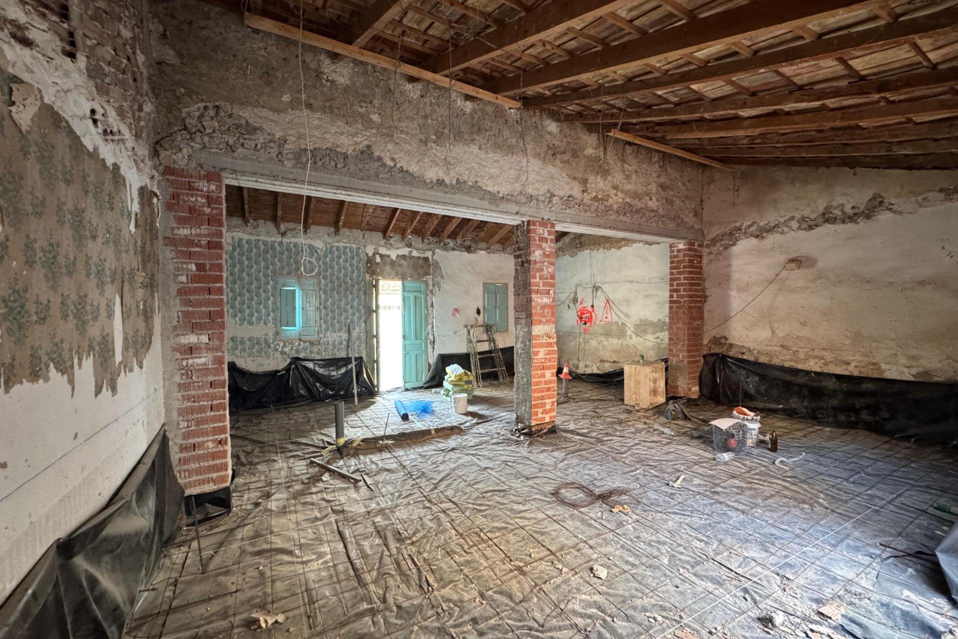 Resale - Casa - Redován