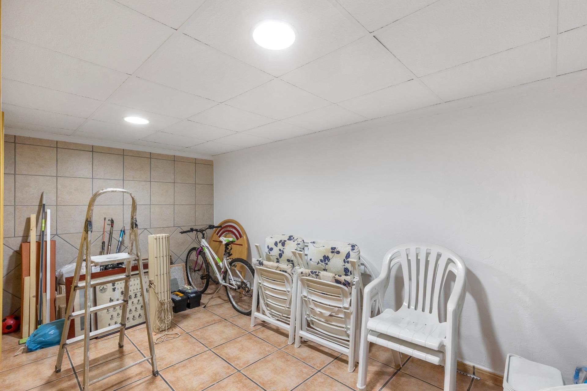 Resale - Casa Tipo Dúplex - Los Alcázares - Centro