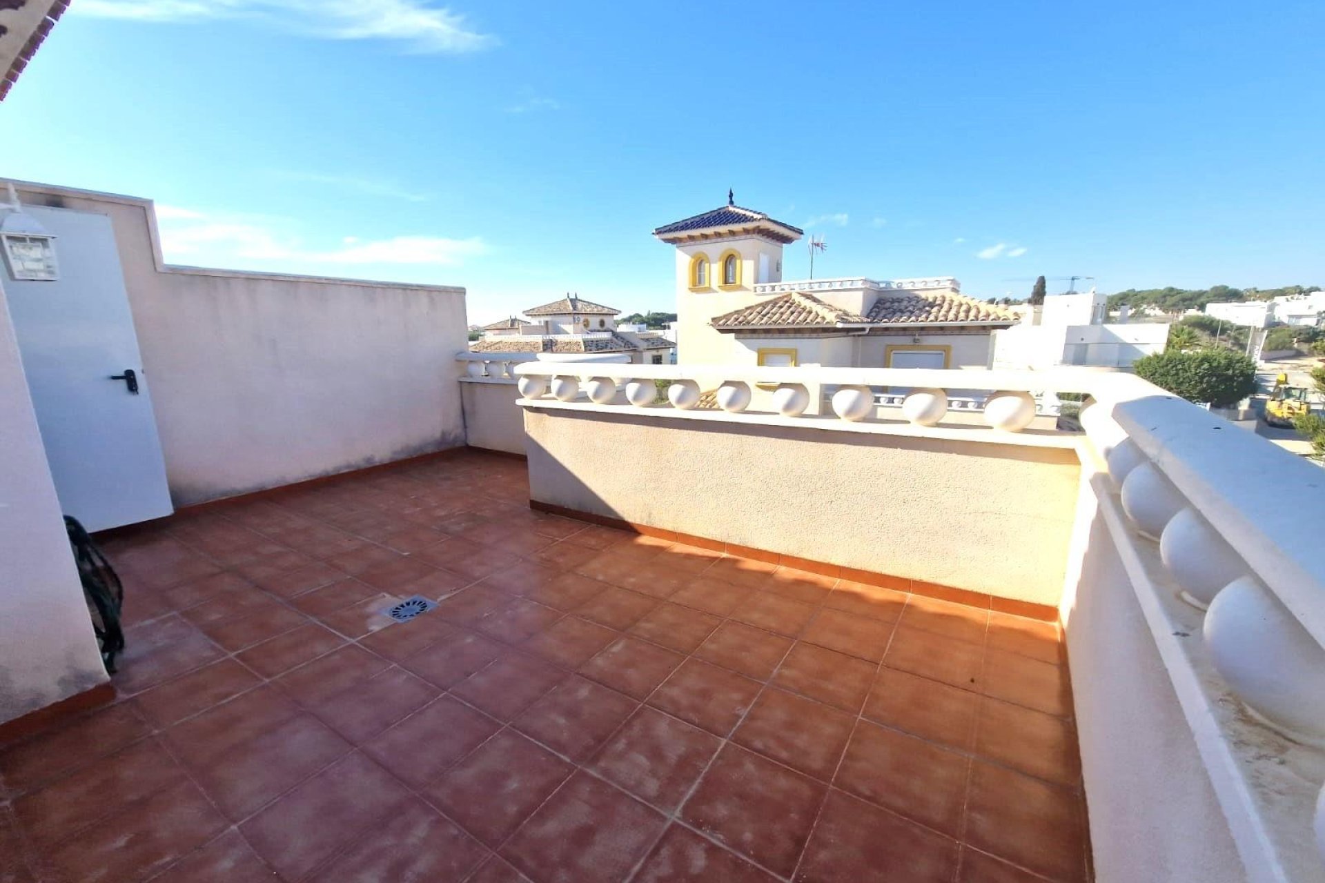 Resale - Casa Tipo Dúplex - Orihuela Costa - Montezenia