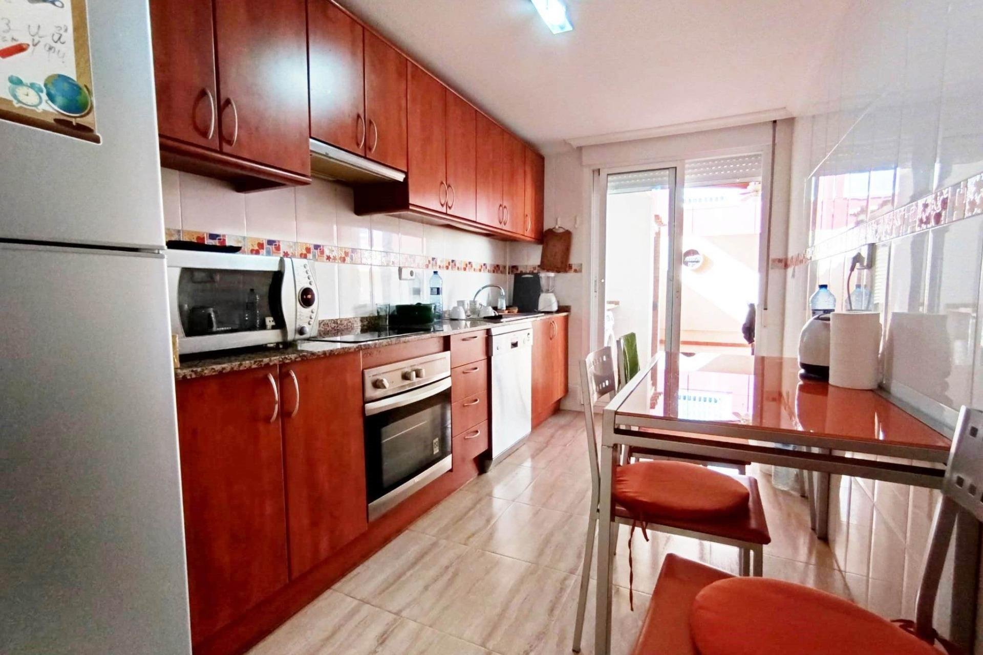 Resale - Casa Tipo Dúplex - Santiago de la ribera - zona san blas