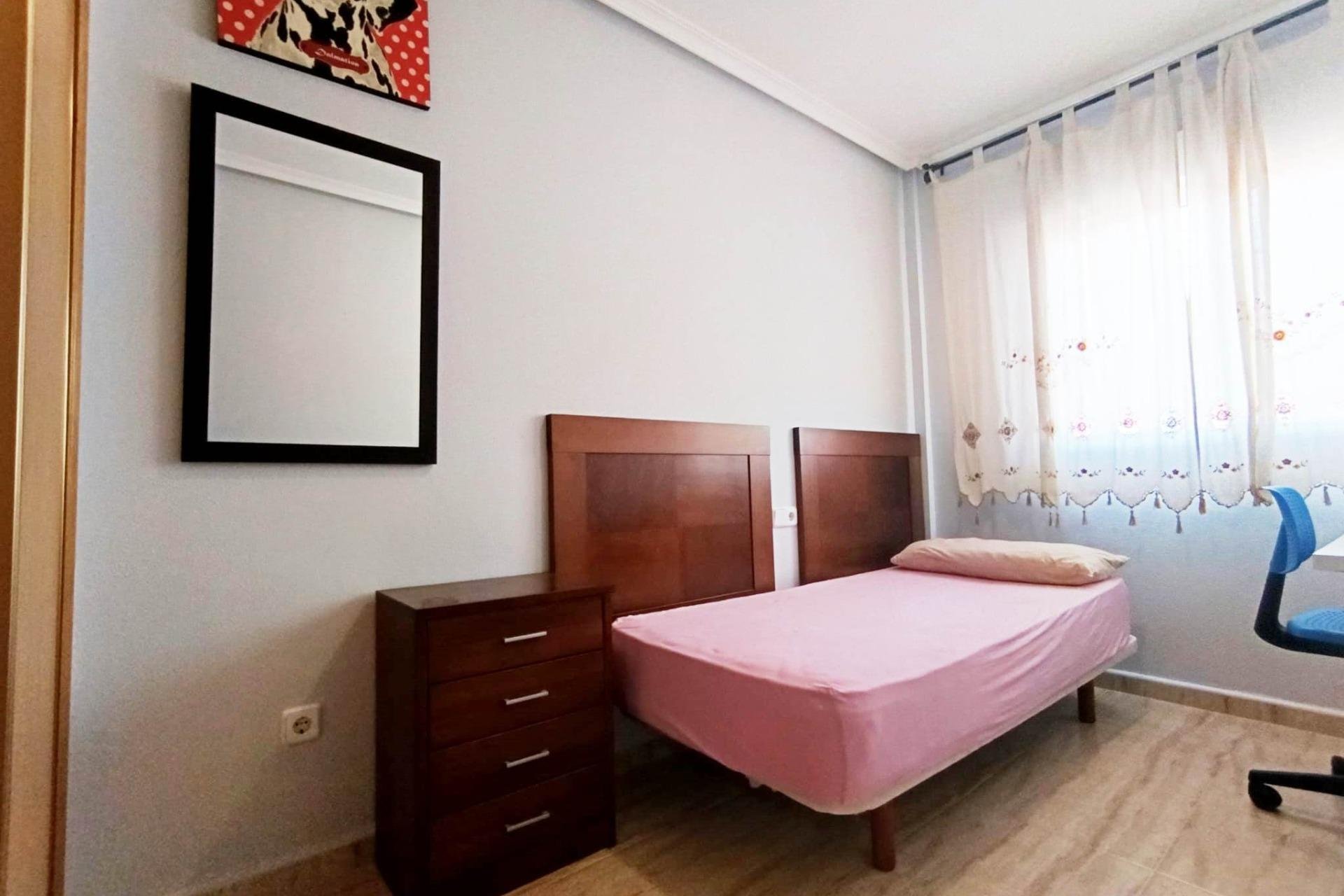 Resale - Casa Tipo Dúplex - Santiago de la ribera - zona san blas