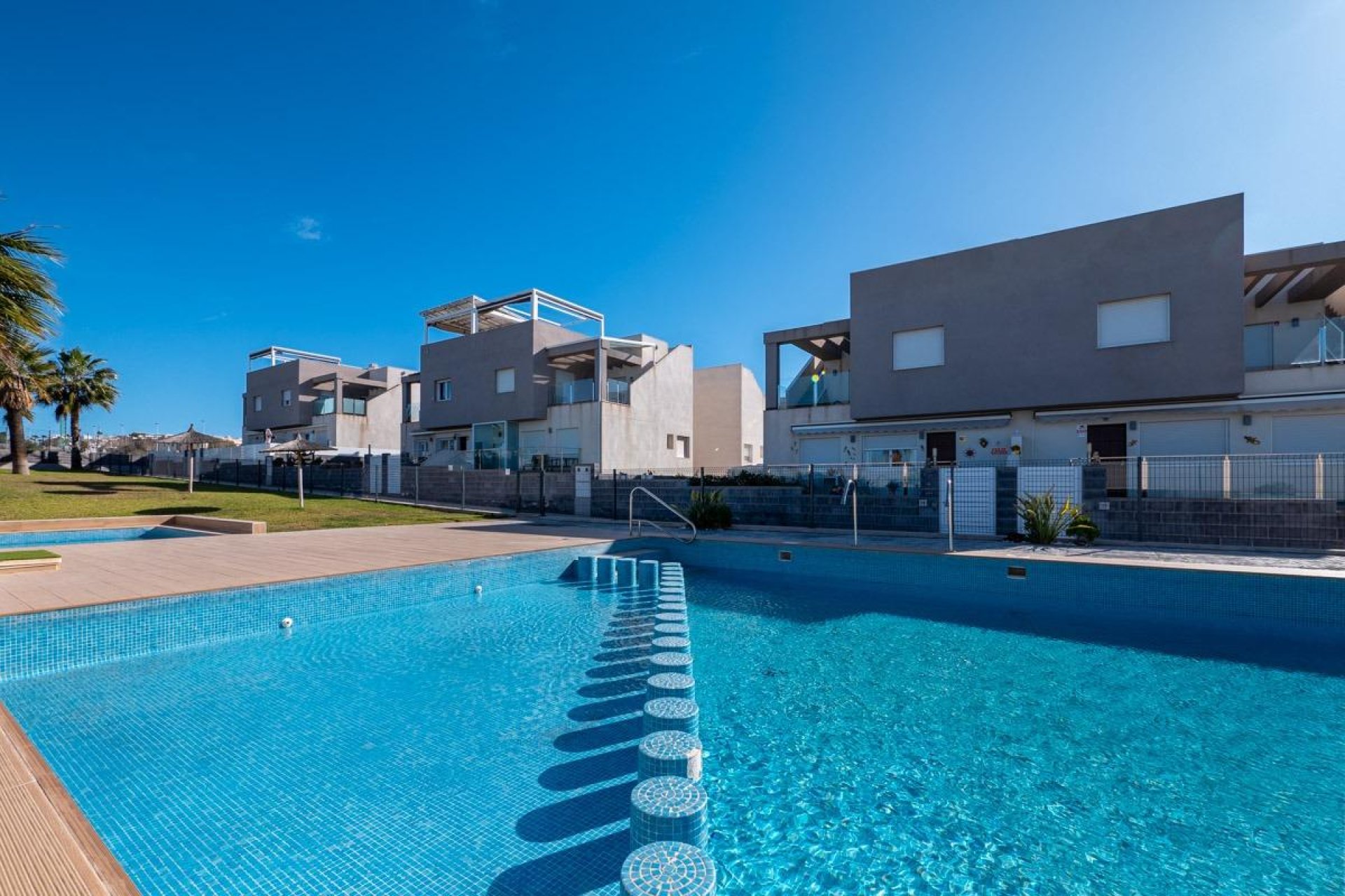 Resale - Casa Tipo Dúplex - Torrevieja - Aguas Nuevas