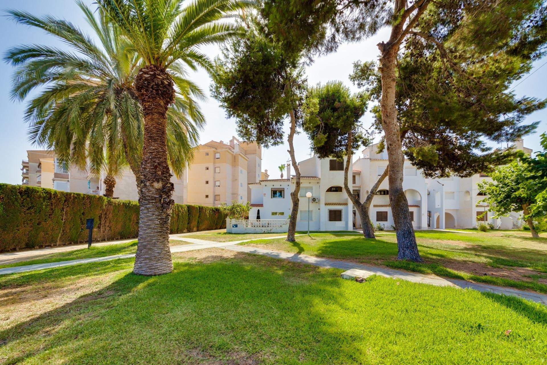 Resale - Casa Tipo Dúplex - Torrevieja - Calas blanca