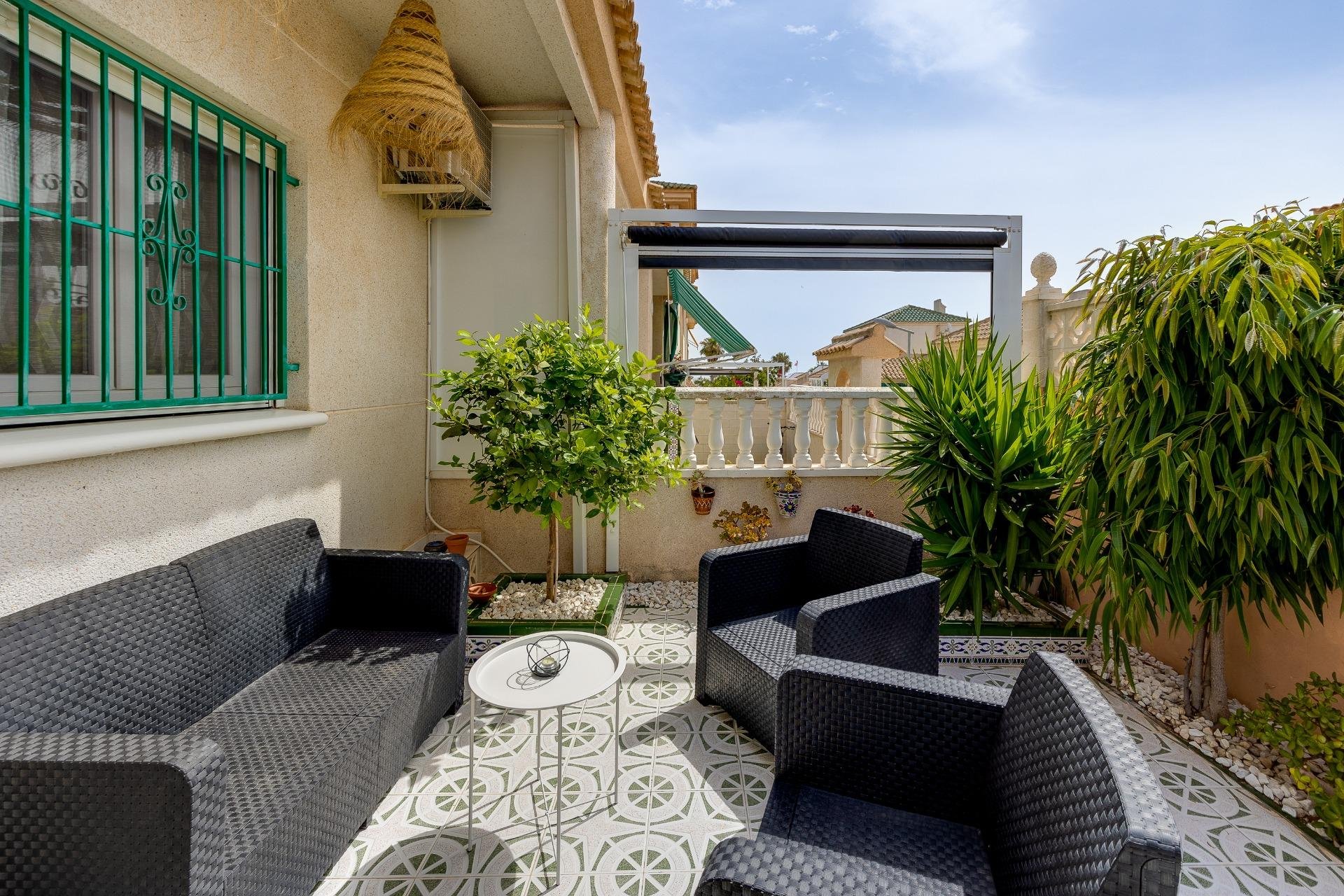 Resale - Casa Tipo Dúplex - Torrevieja - Los altos