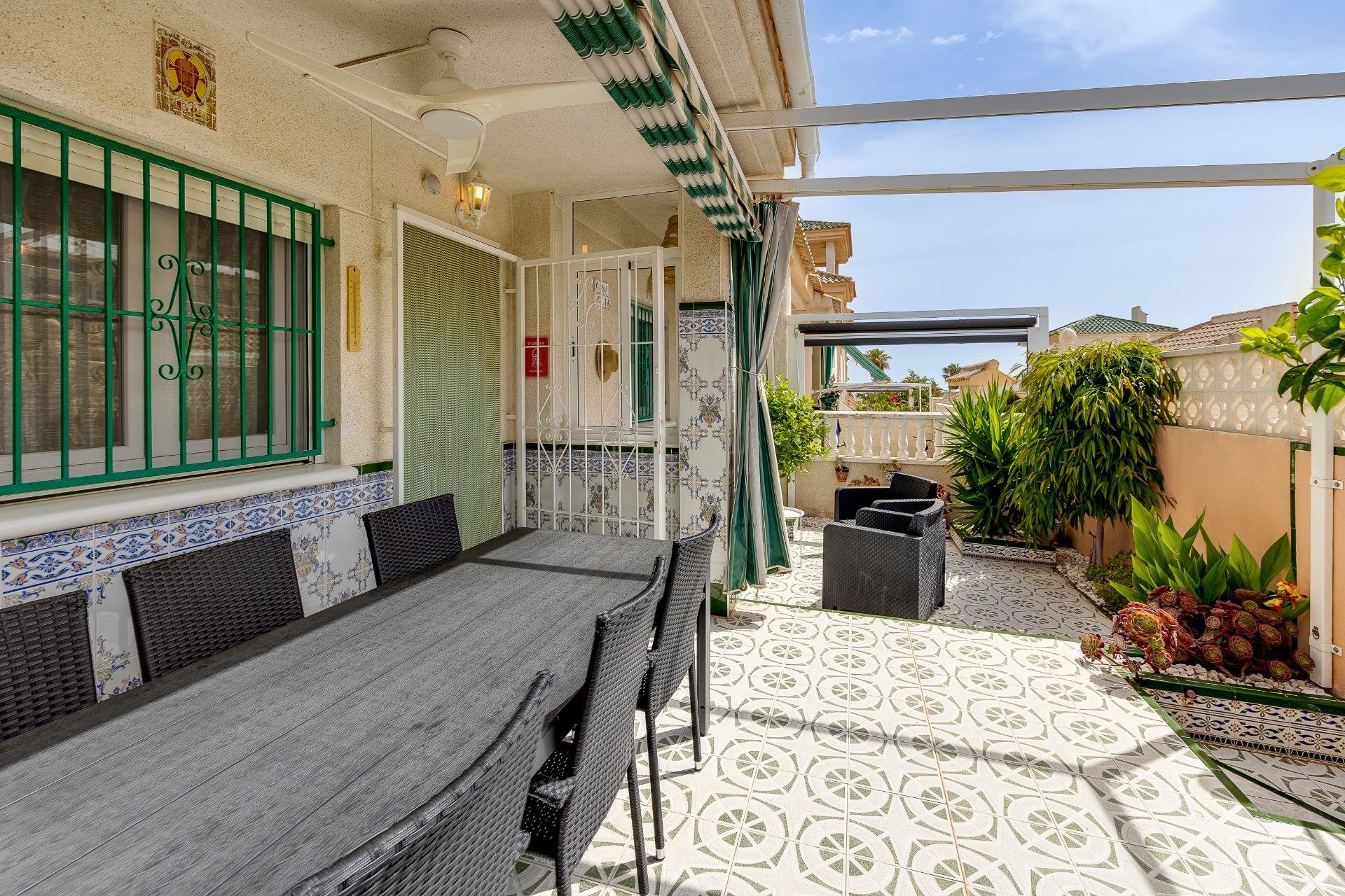 Resale - Casa Tipo Dúplex - Torrevieja - Los altos