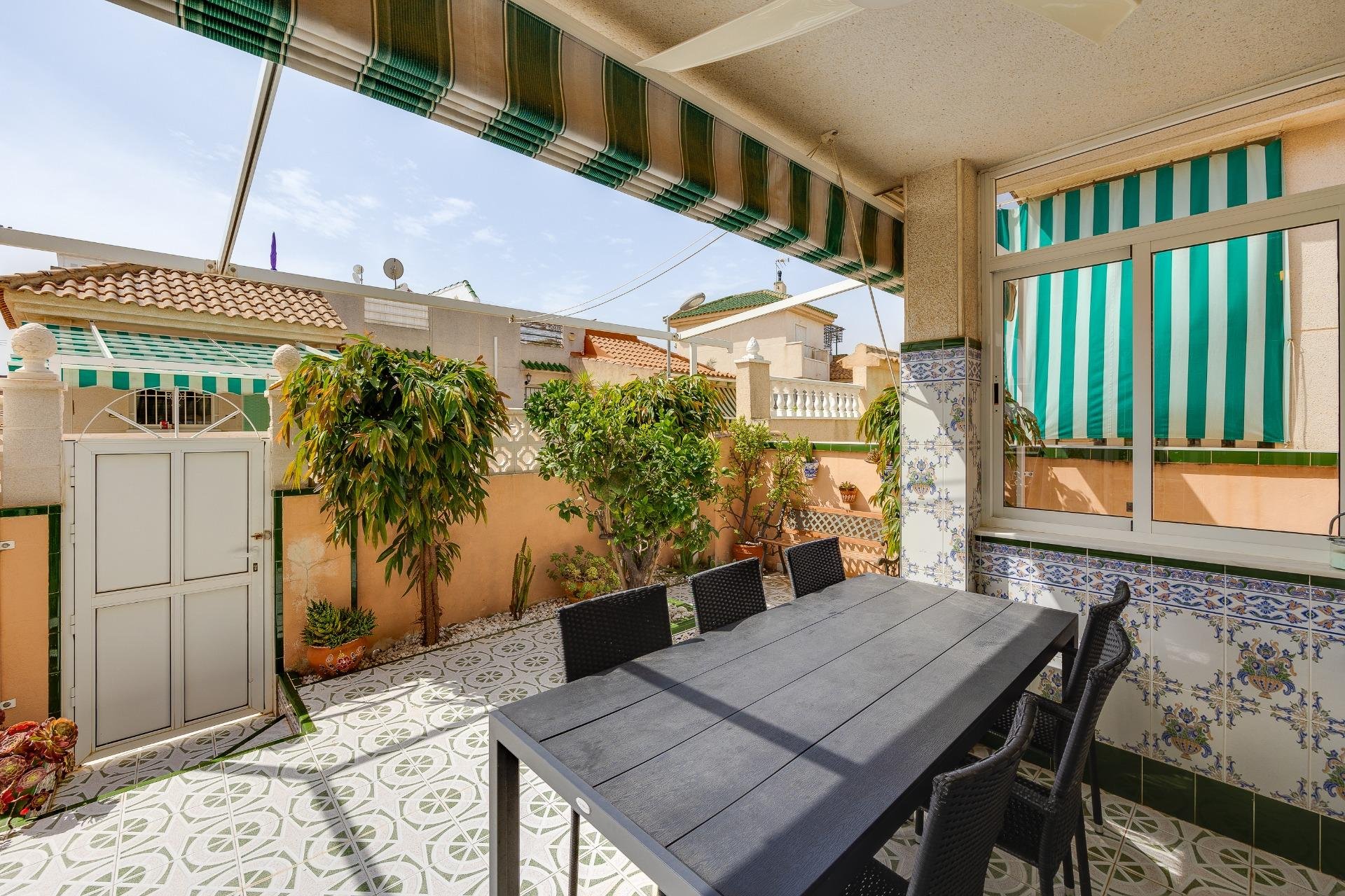 Resale - Casa Tipo Dúplex - Torrevieja - Los altos